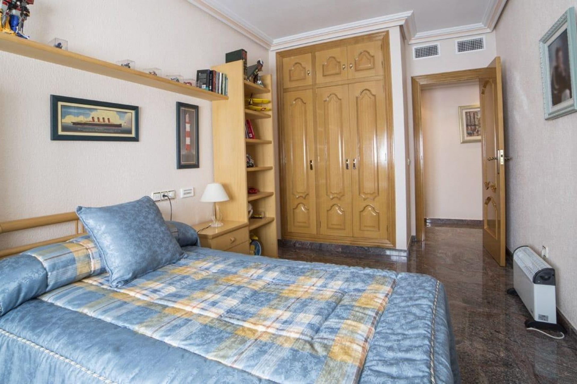 Resale - Town House -
Los Alcazares - Centro