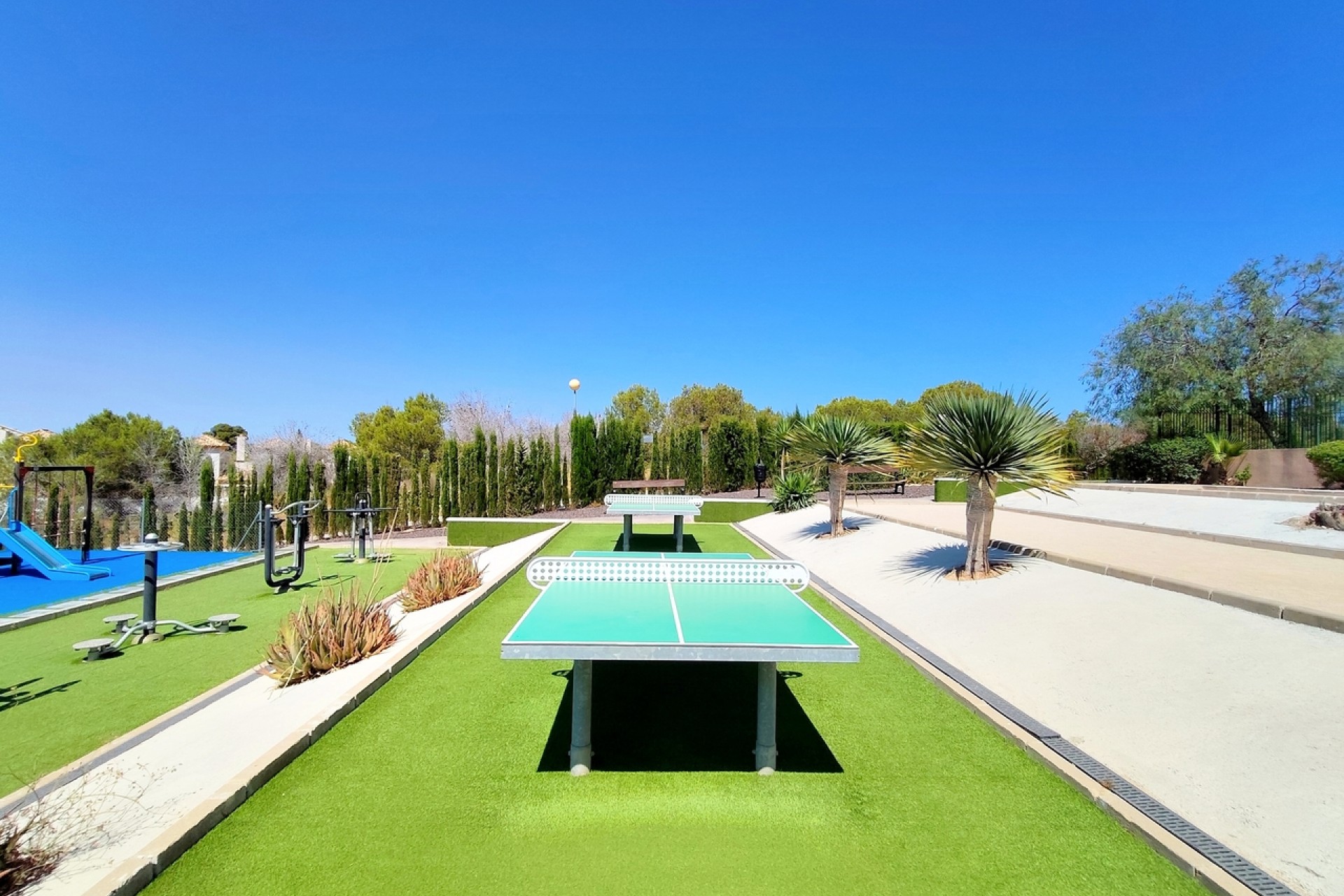 Resale - Town House -
Los Altos - Costa Blanca