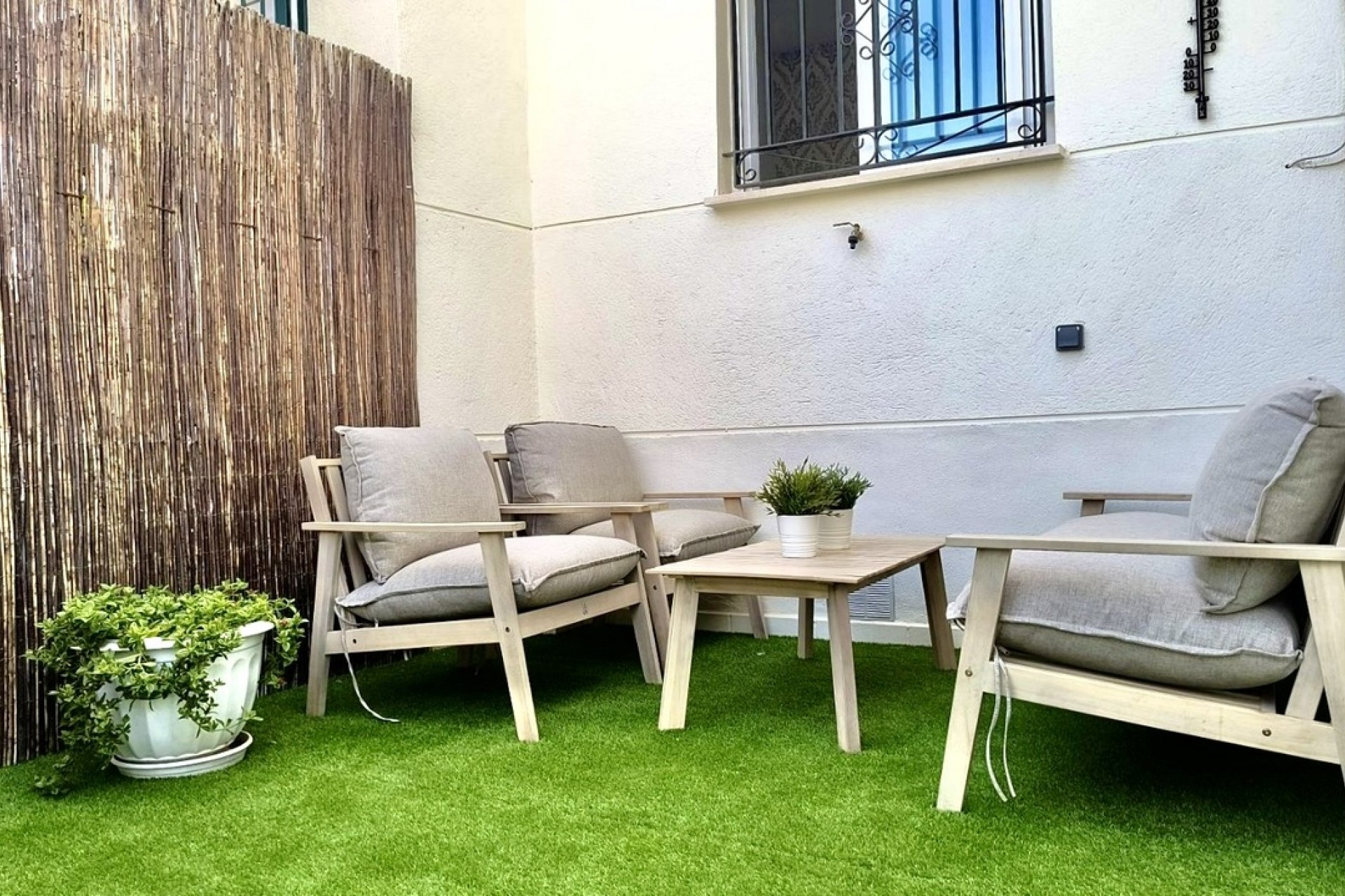 Resale - Town House -
Los Altos - Costa Blanca