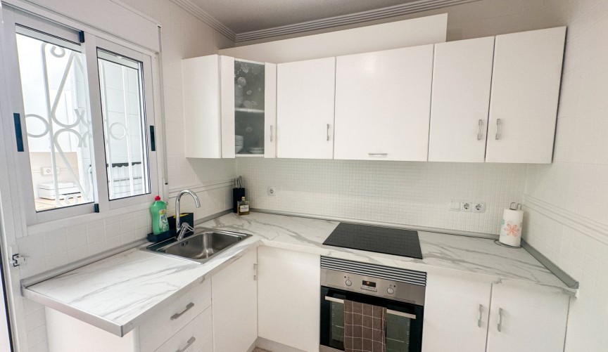 Resale - Town House -
Los Altos - Costa Blanca