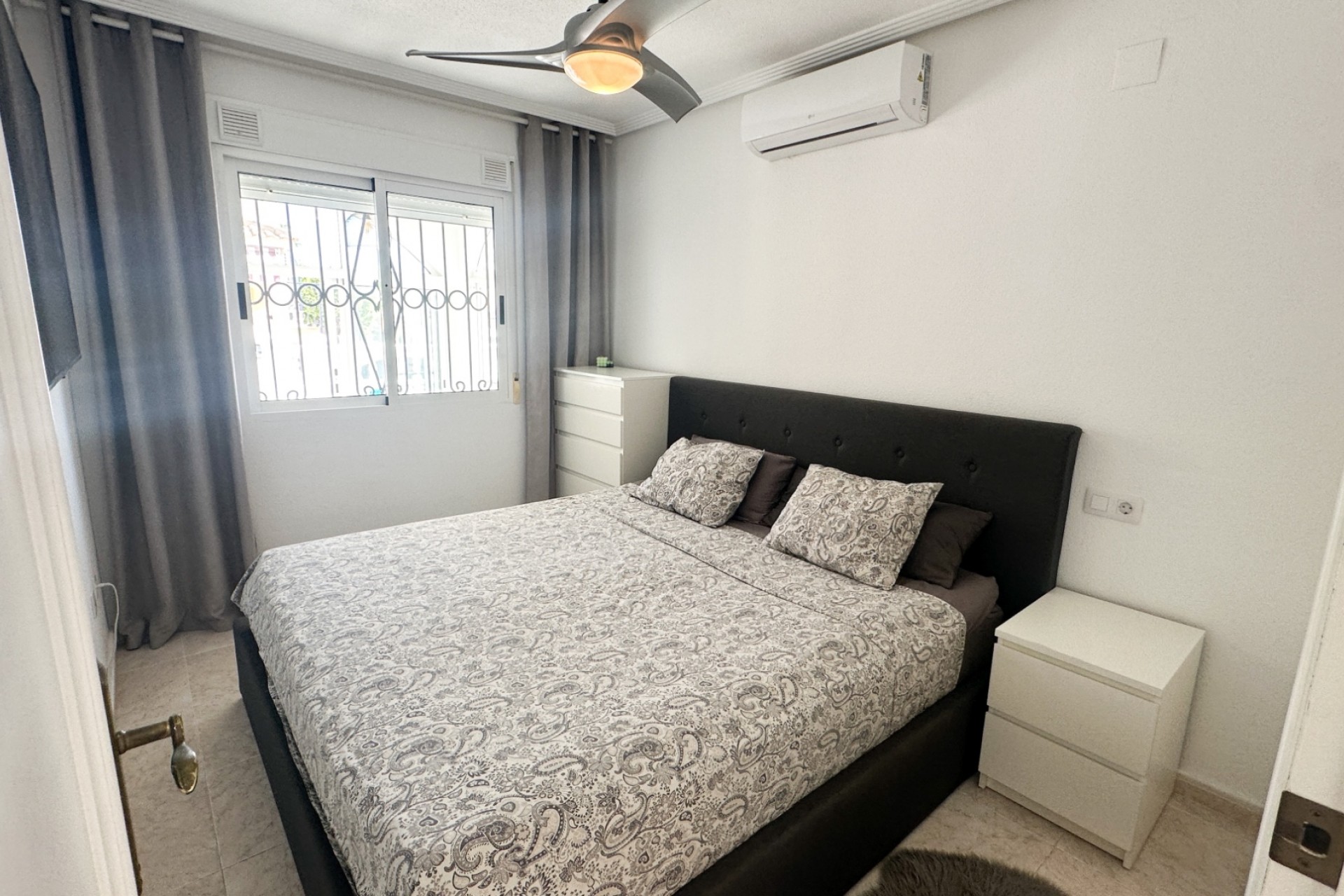 Resale - Town House -
Los Altos - Costa Blanca