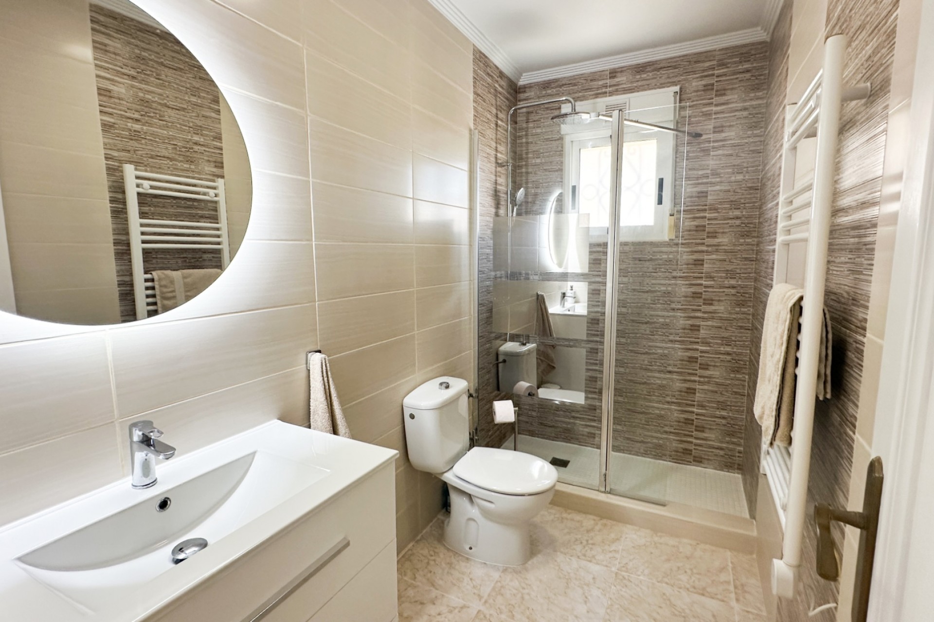 Resale - Town House -
Los Altos - Costa Blanca