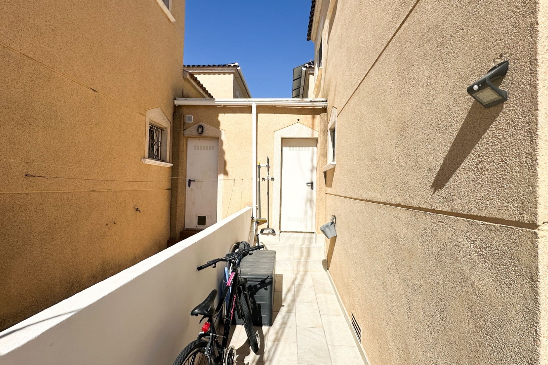 Resale - Town House -
Los Altos - Costa Blanca