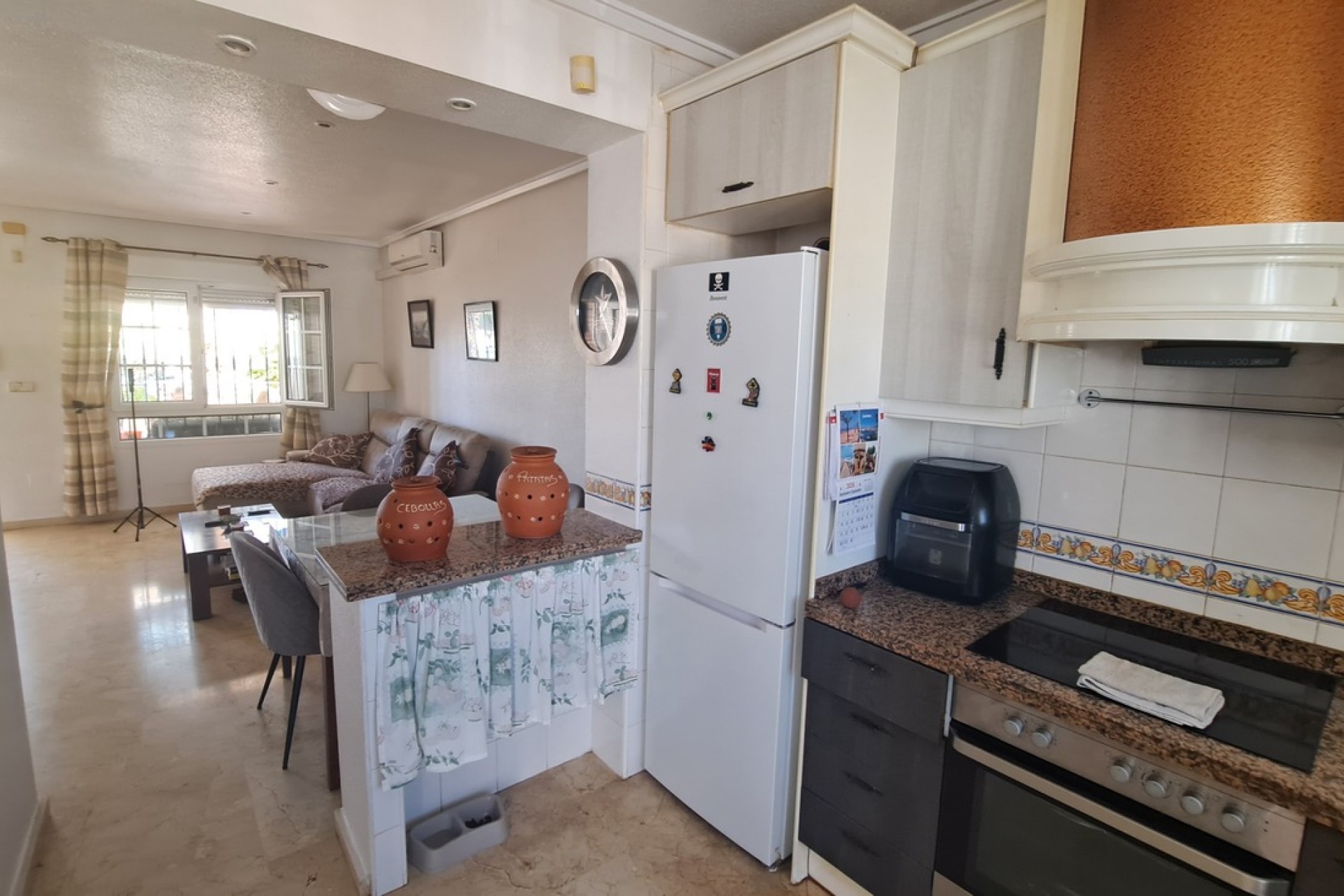 Resale - Town House -
Los Dolses - Inland