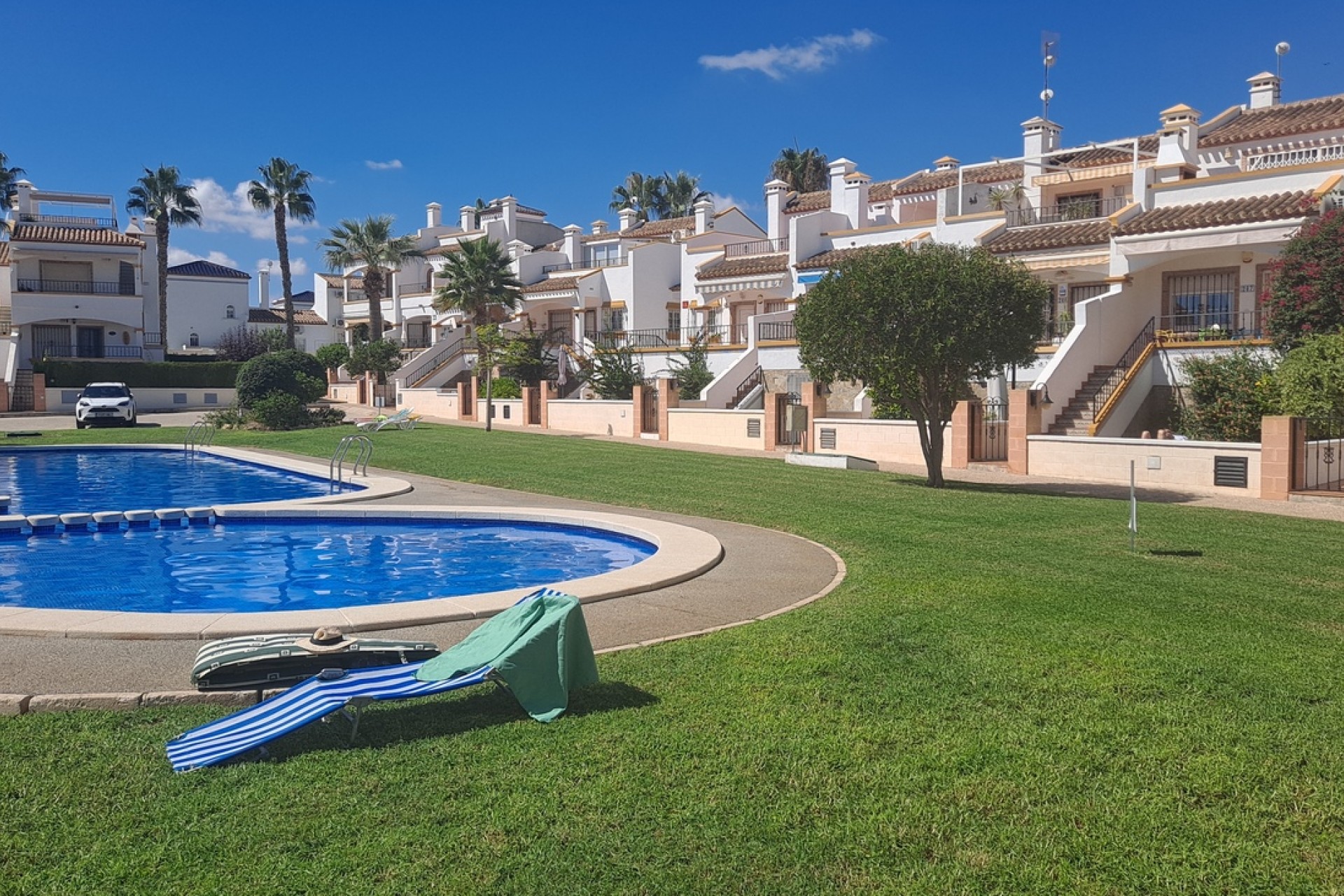 Resale - Town House -
Los Dolses - Inland