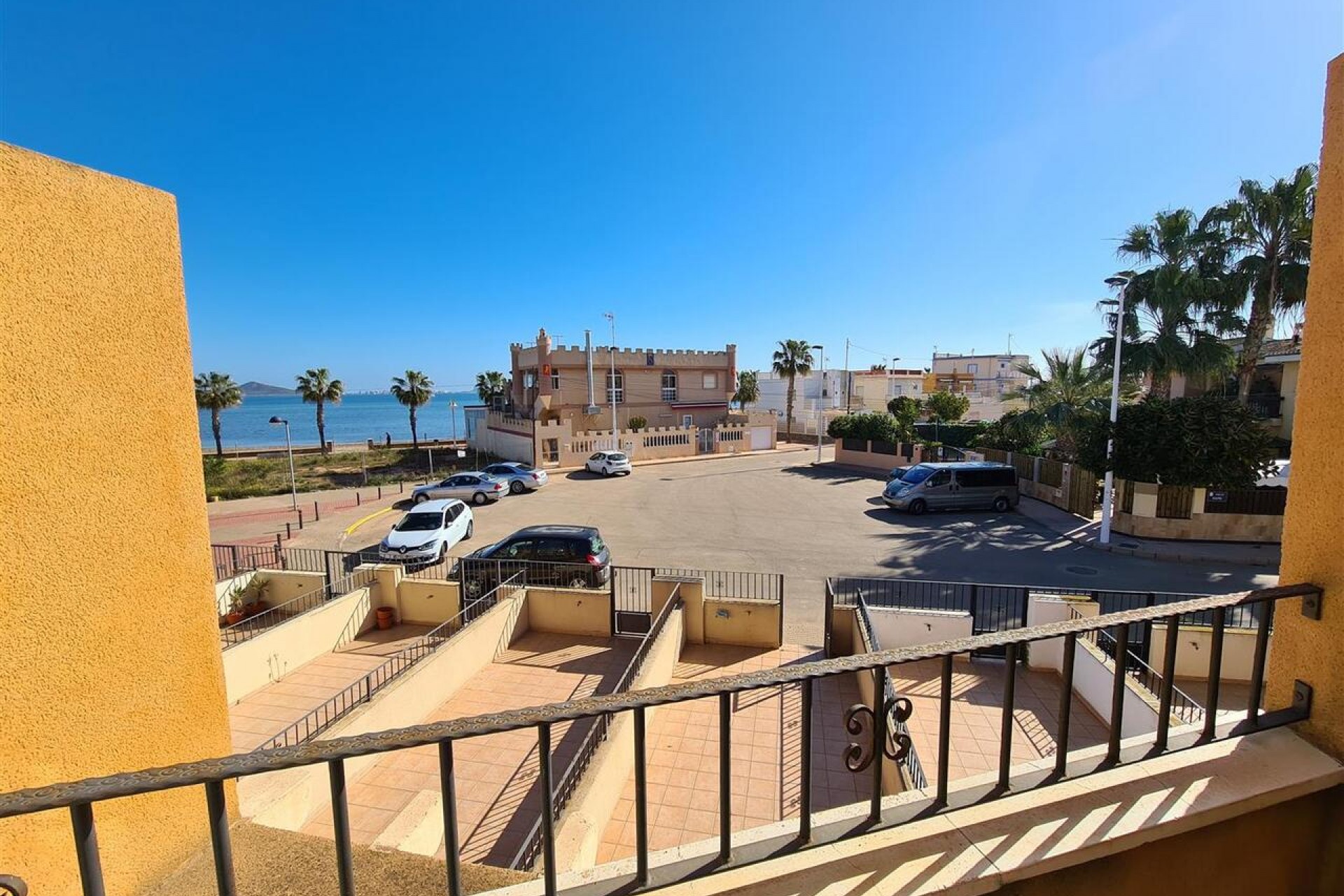 Resale - Town House -
Los Nietos - Costa Calida