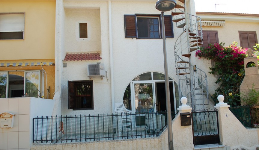 Resale - Town House -
Mil Palmeras - Costa Blanca