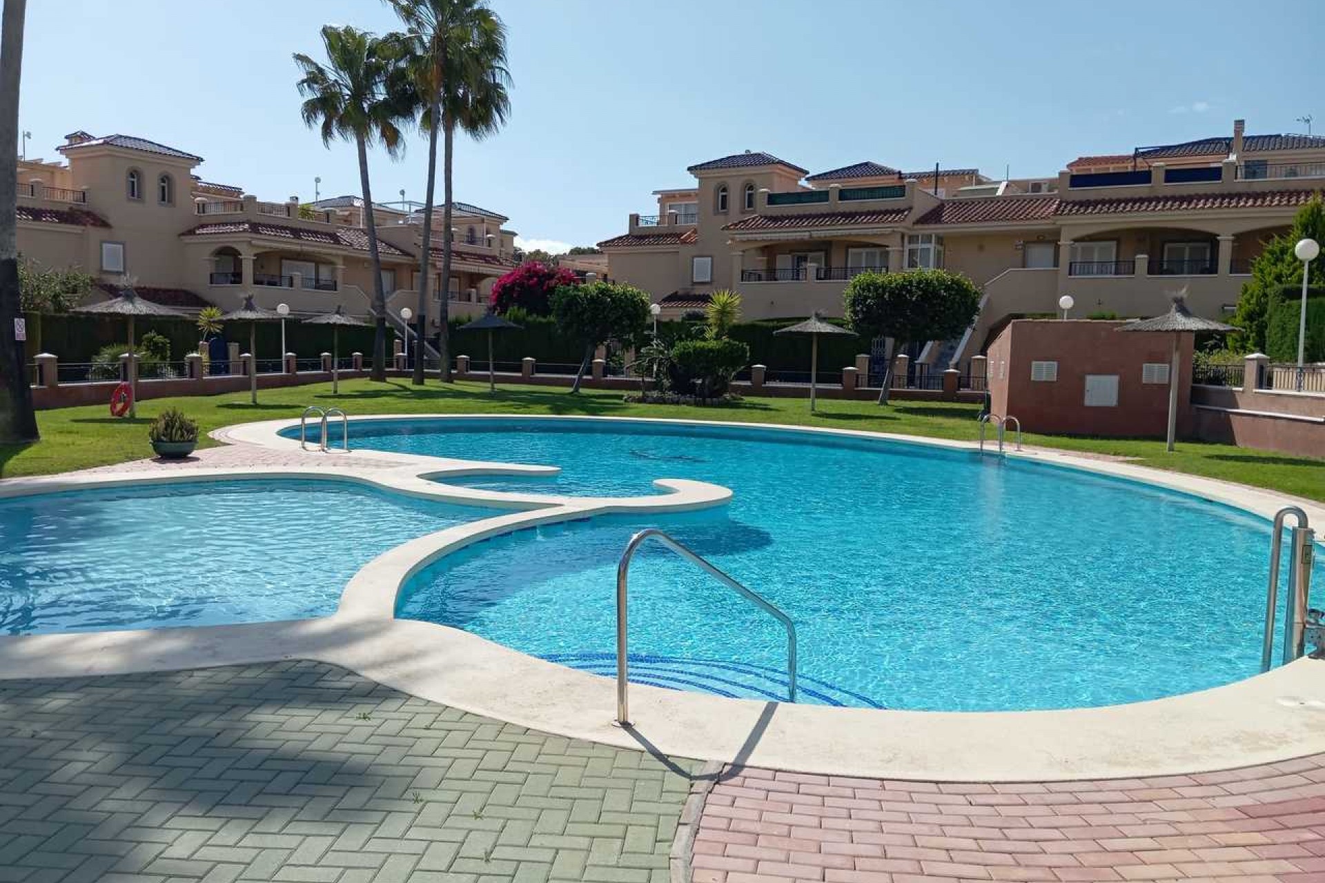 Resale - Town House -
Mil Palmeras - Costa Blanca