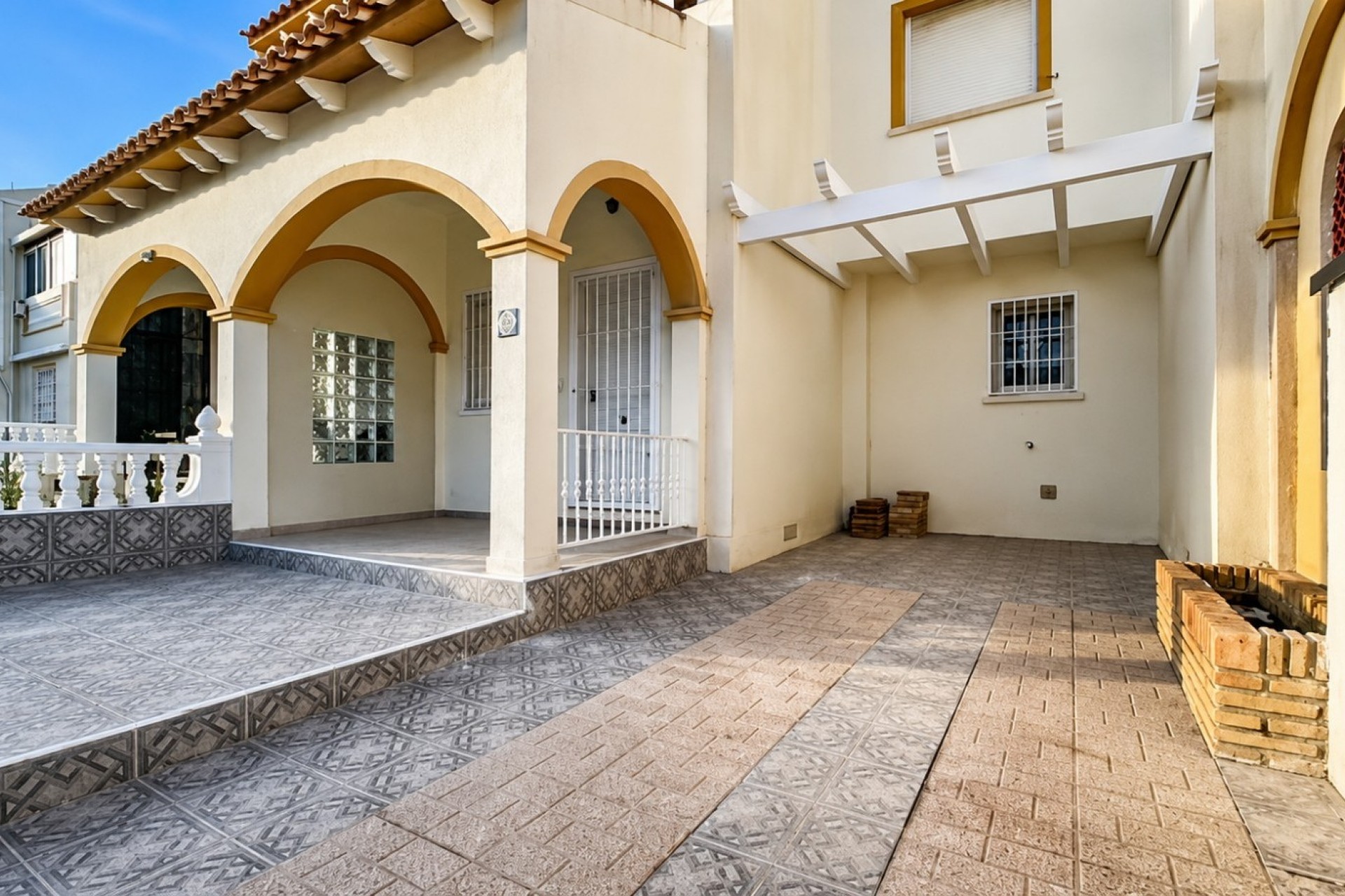 Resale - Town House -
Orihuela Costa - Costa Blanca