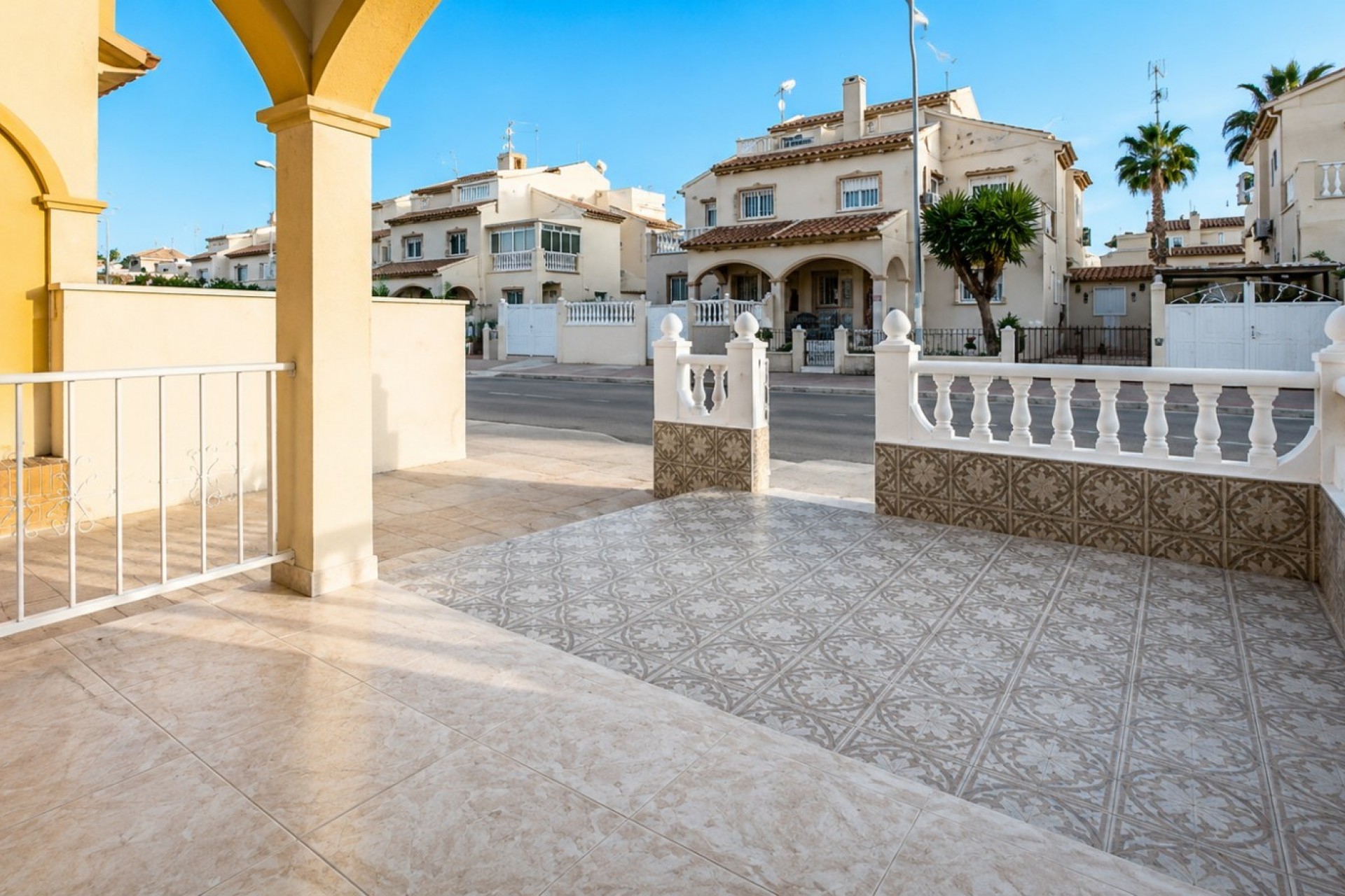 Resale - Town House -
Orihuela Costa - Costa Blanca