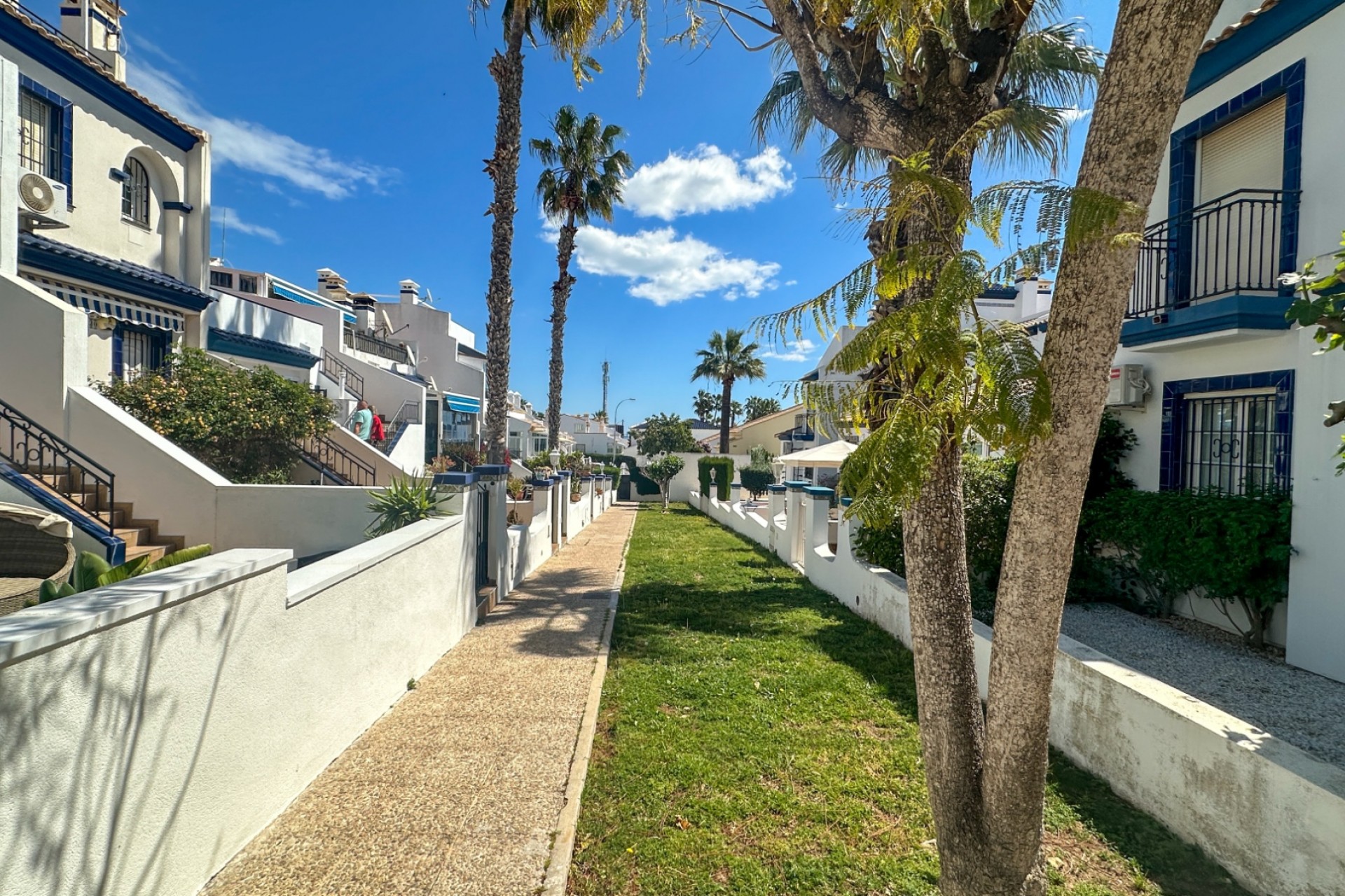 Resale - Town House -
Orihuela Costa - Costa Blanca