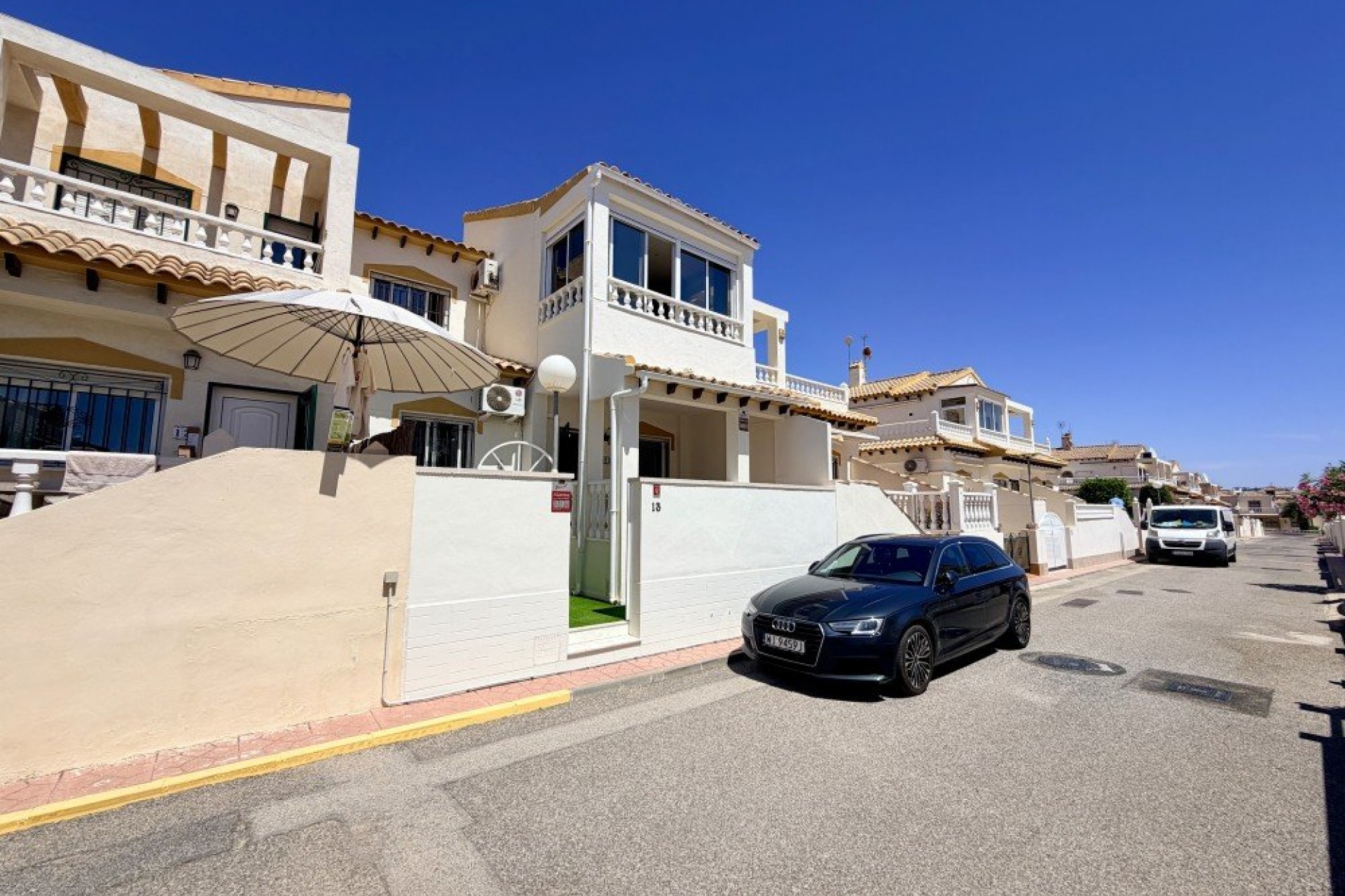 Resale - Town House -
Orihuela Costa - Costa Blanca