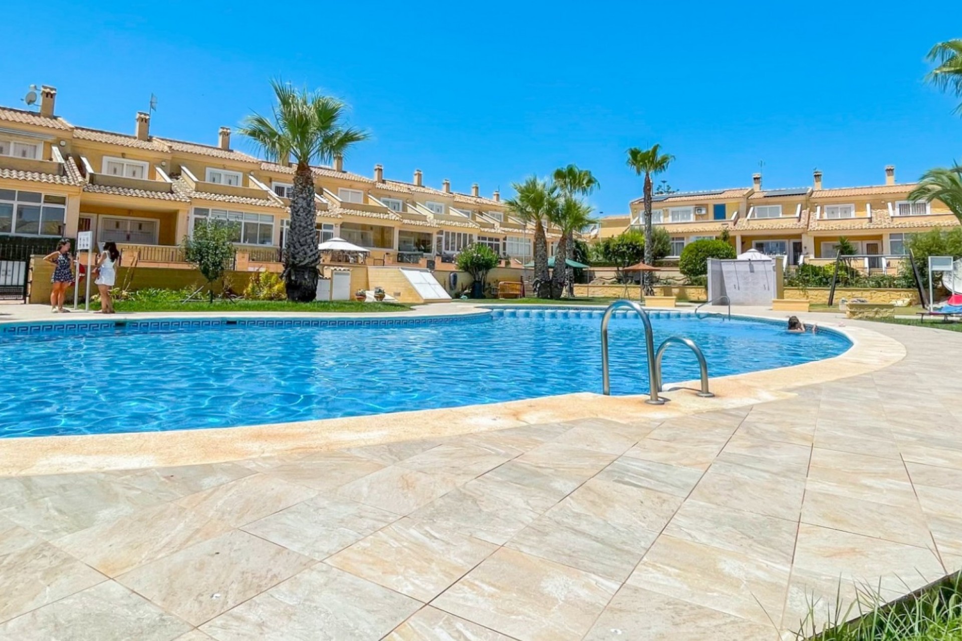 Resale - Town House -
Orihuela Costa - Costa Blanca
