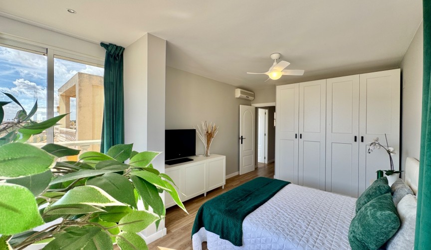 Resale - Town House -
Orihuela Costa - Costa Blanca
