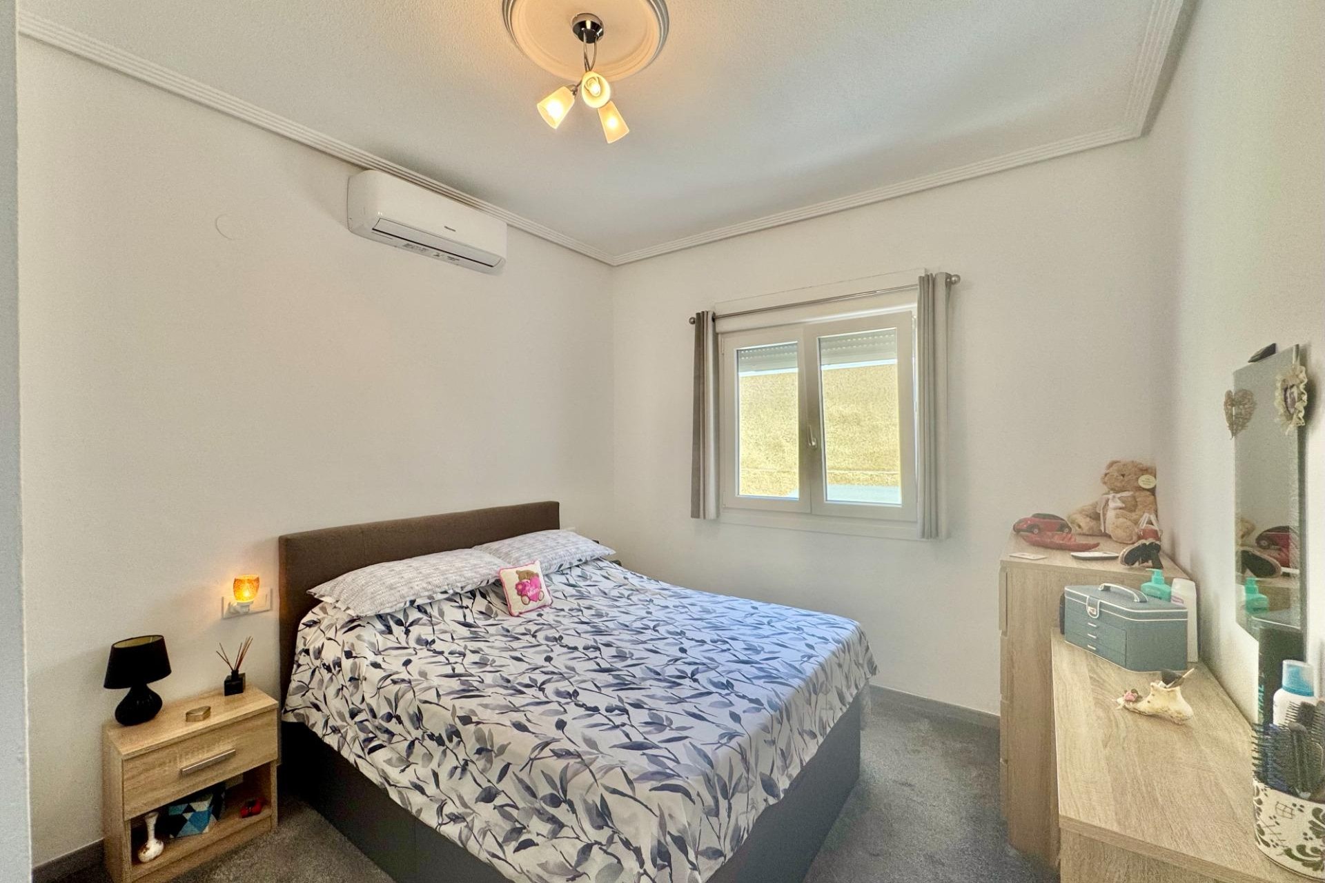 Resale - Town House -
Orihuela Costa - La Florida