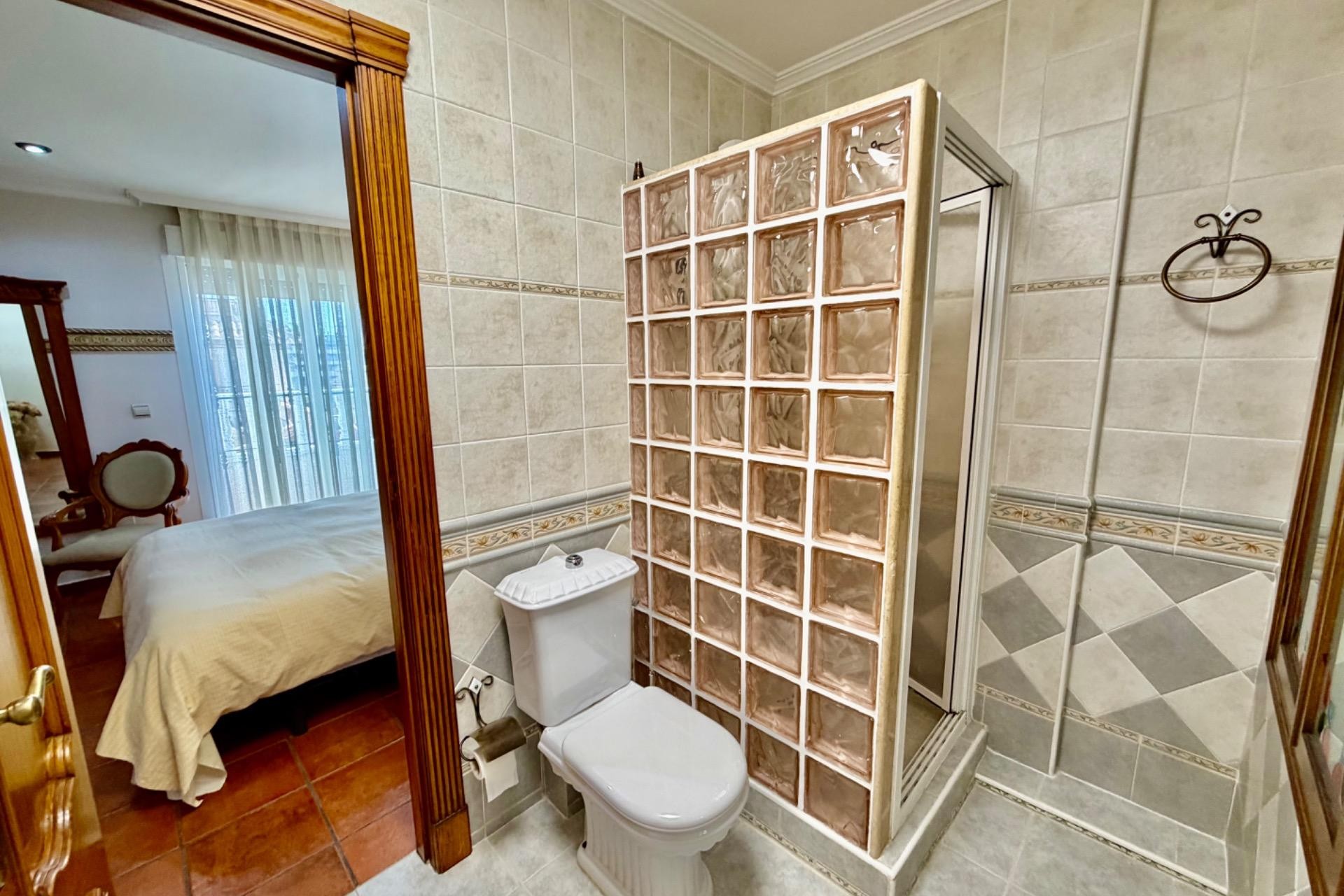 Resale - Town House -
Orihuela Costa - La Zenia