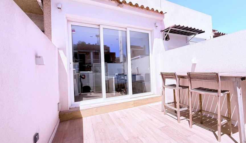 Resale - Town House -
Orihuela Costa - Las Filipinas