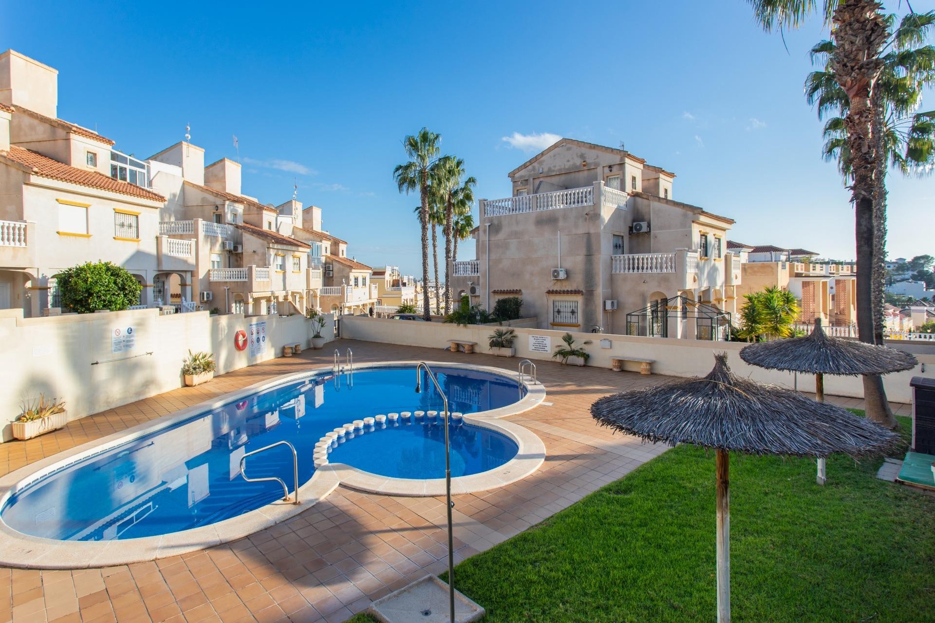 Resale - Town House -
Orihuela Costa - Las Filipinas