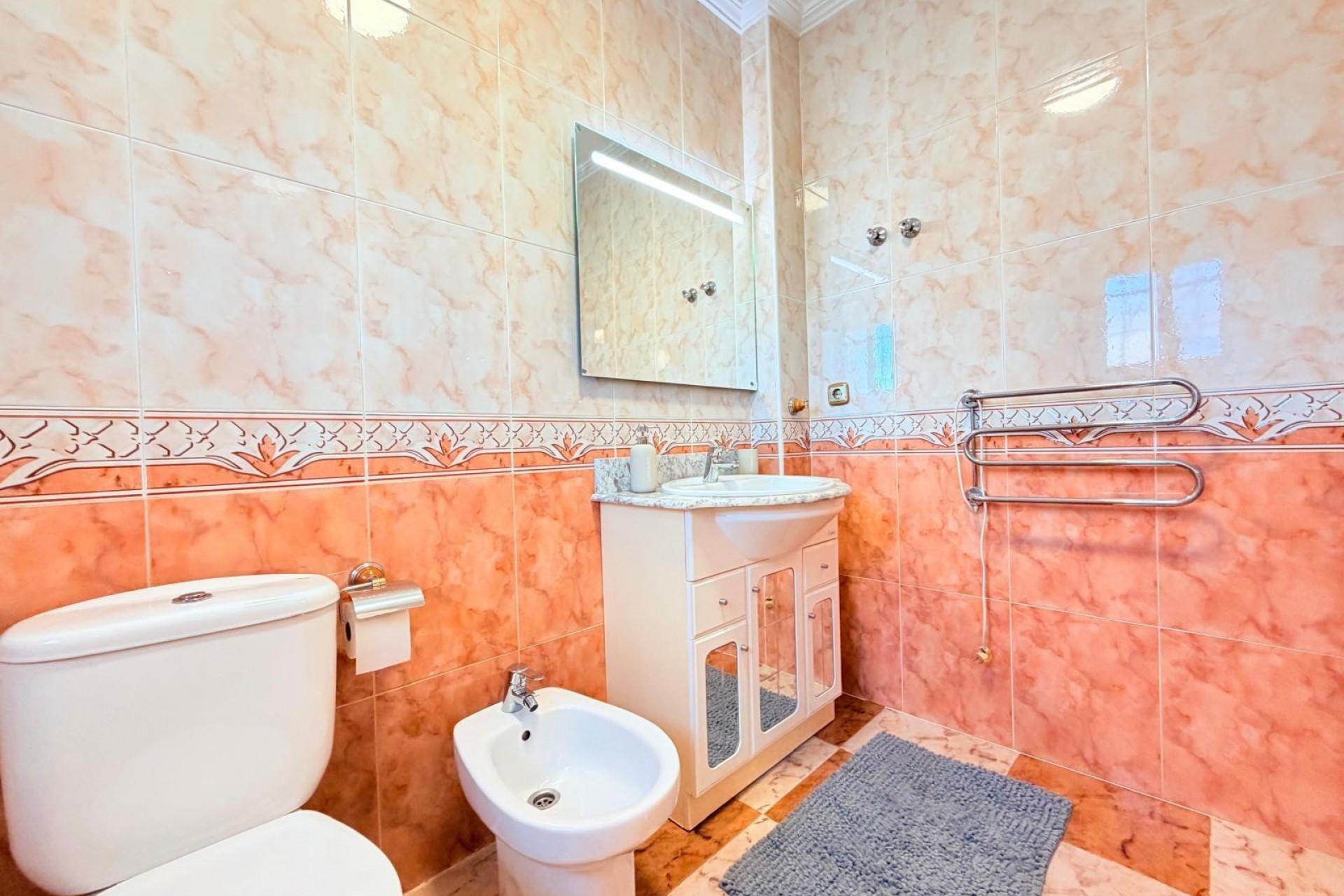 Resale - Town House -
Orihuela Costa - Las Filipinas