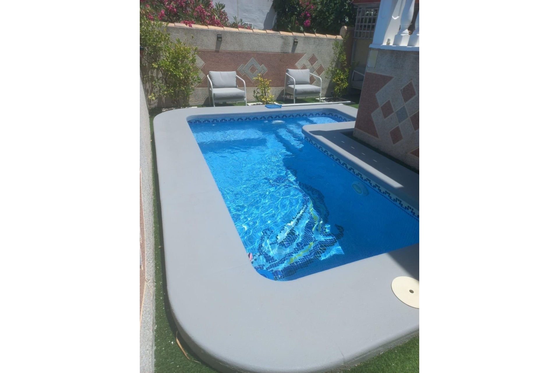 Resale - Town House -
Orihuela Costa - Los Almendros-la Florida