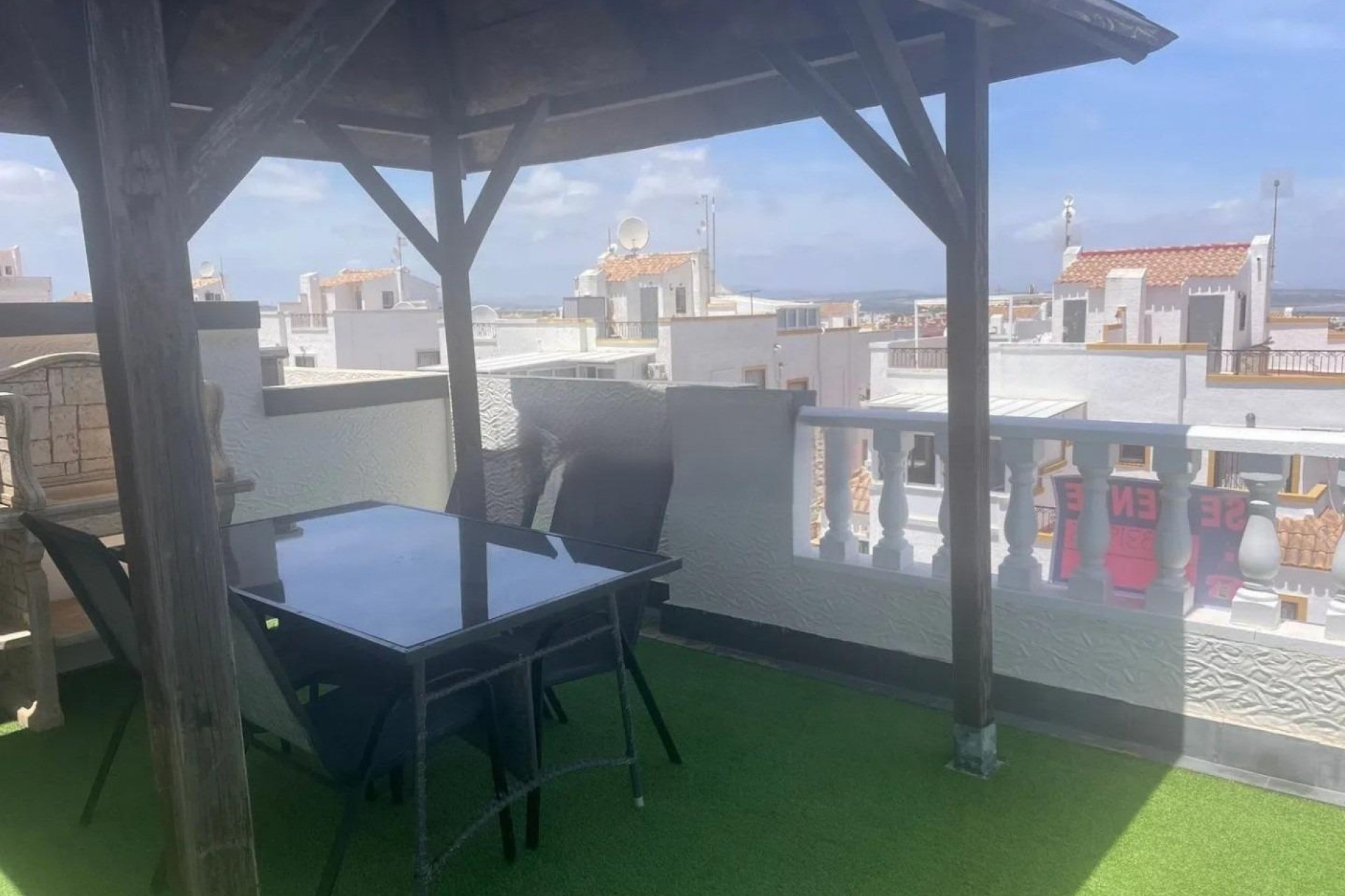 Resale - Town House -
Orihuela Costa - Los Almendros-la Florida