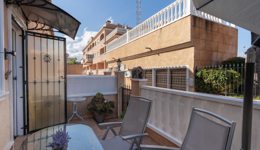Resale - Town House -
Orihuela Costa - Los Dolses