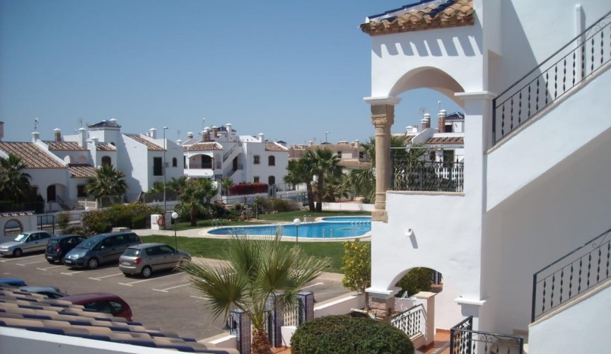 Resale - Town House -
Orihuela Costa - PAU 8