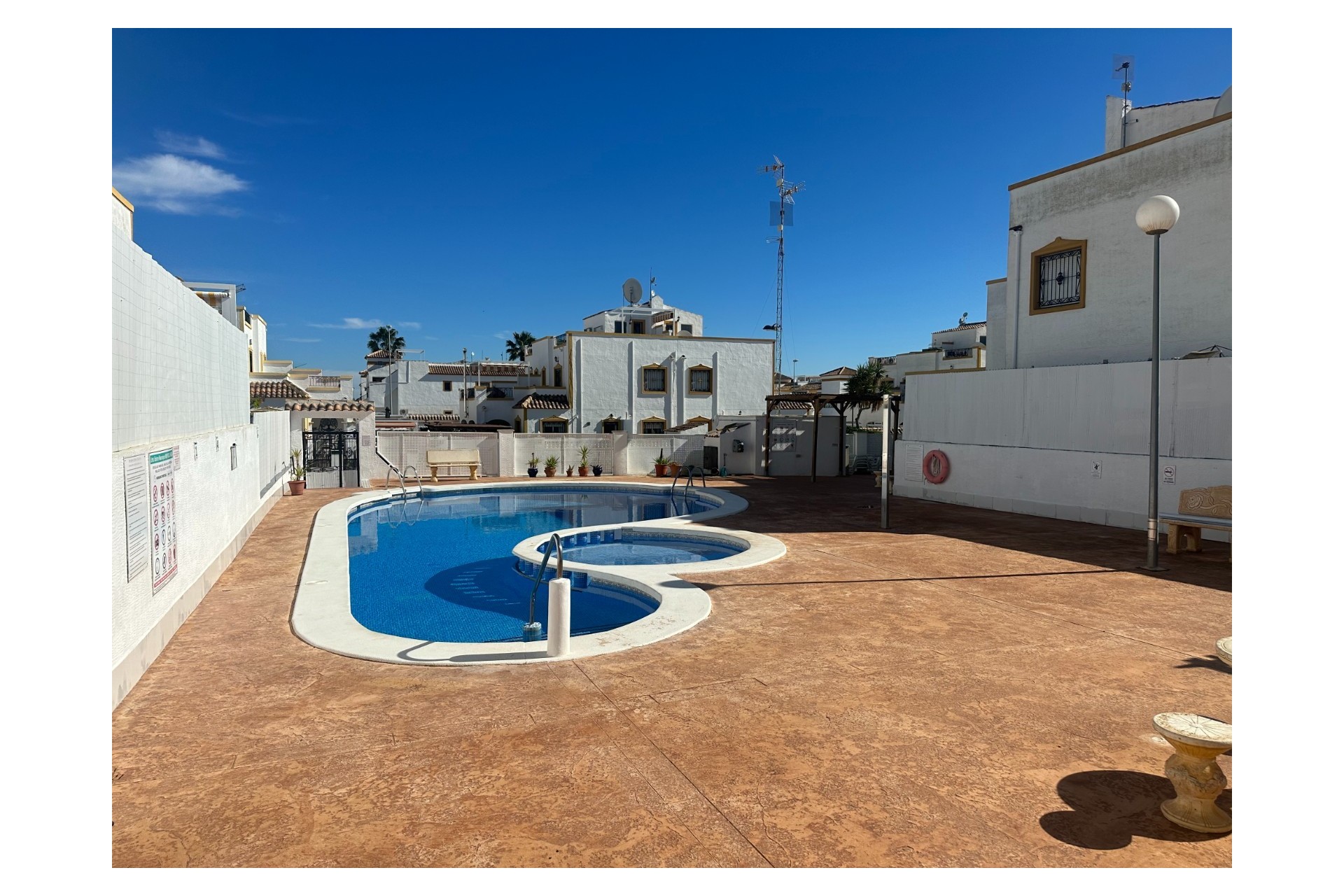 Resale - Town House -
Orihuela - Inland
