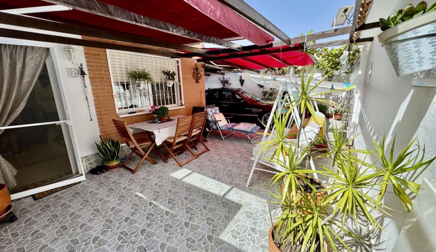 Resale - Town House -
Orihuela - Urbanización Perla Del Mar