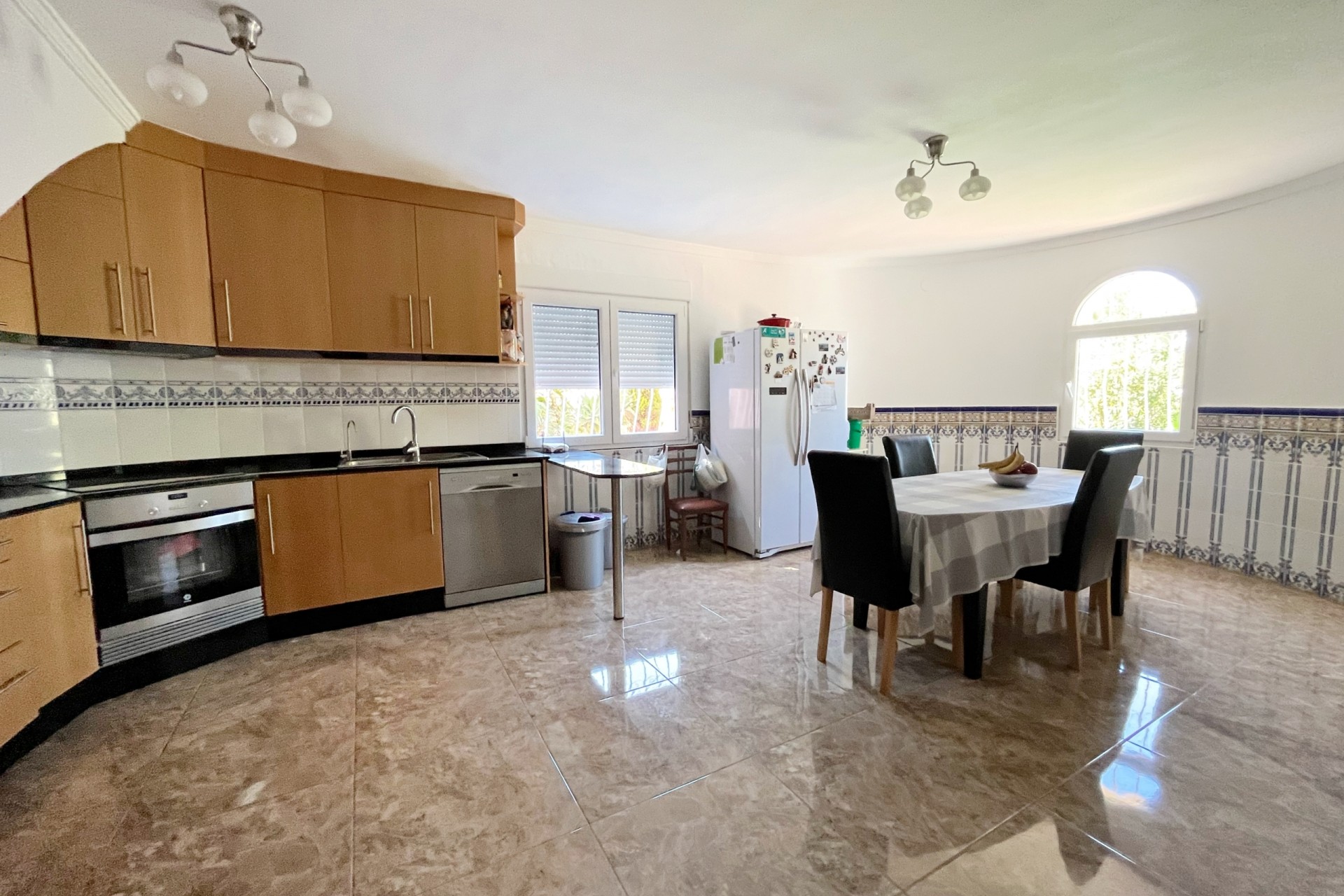 Resale - Town House -
Pedreguer - Inland