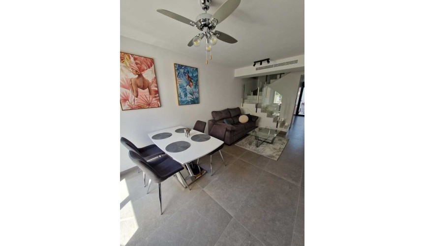 Resale - Town House Penthouse -
Guardamar del Segura - ELS SECONS