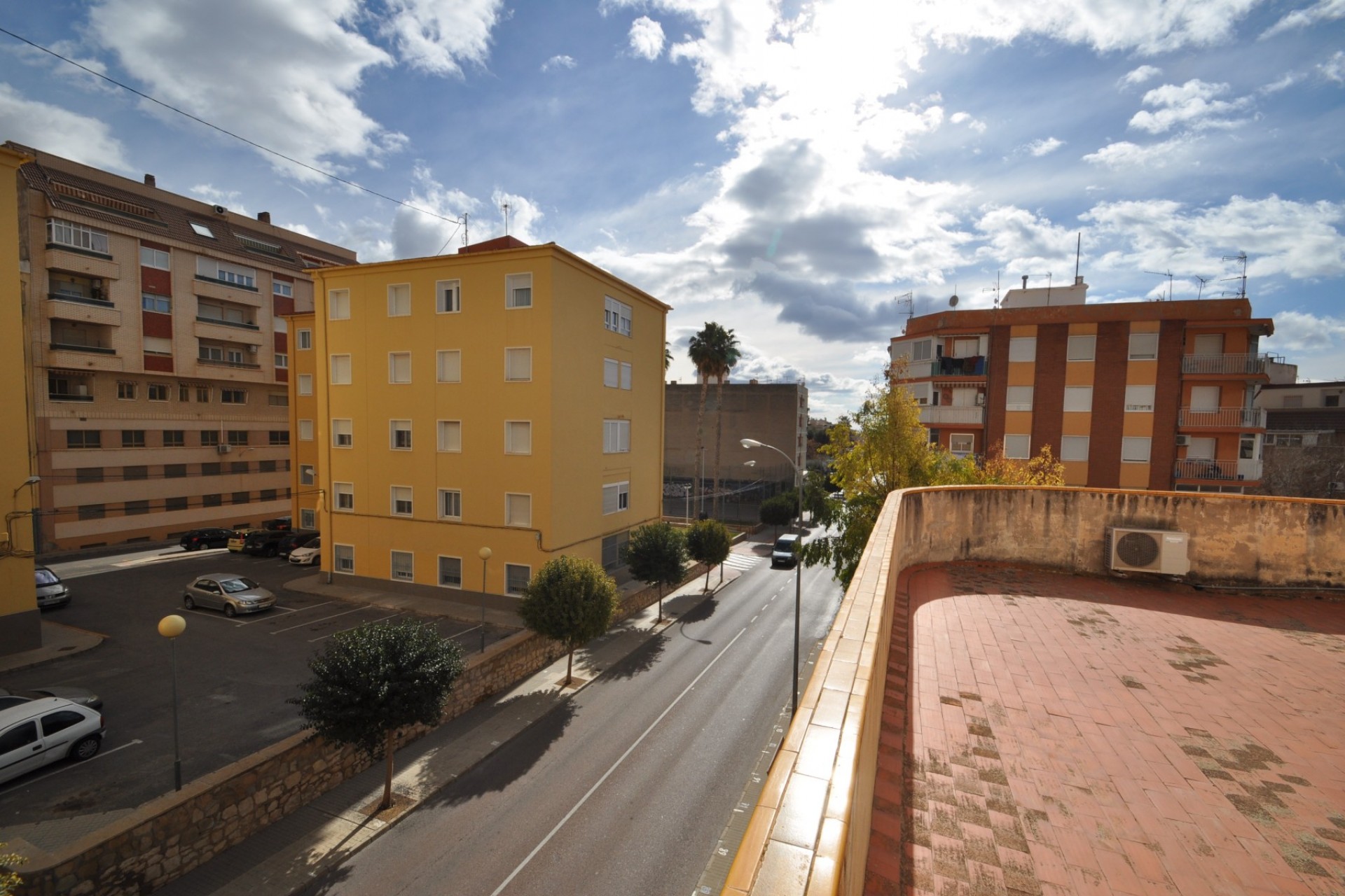 Resale - Town House -
Petrer - Inland