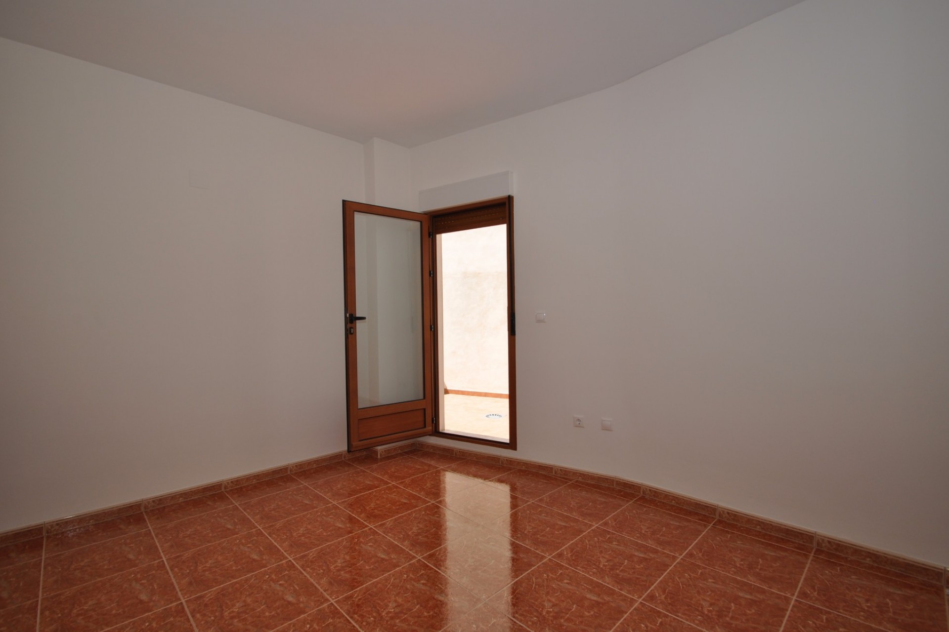 Resale - Town House -
Pinoso - Inland