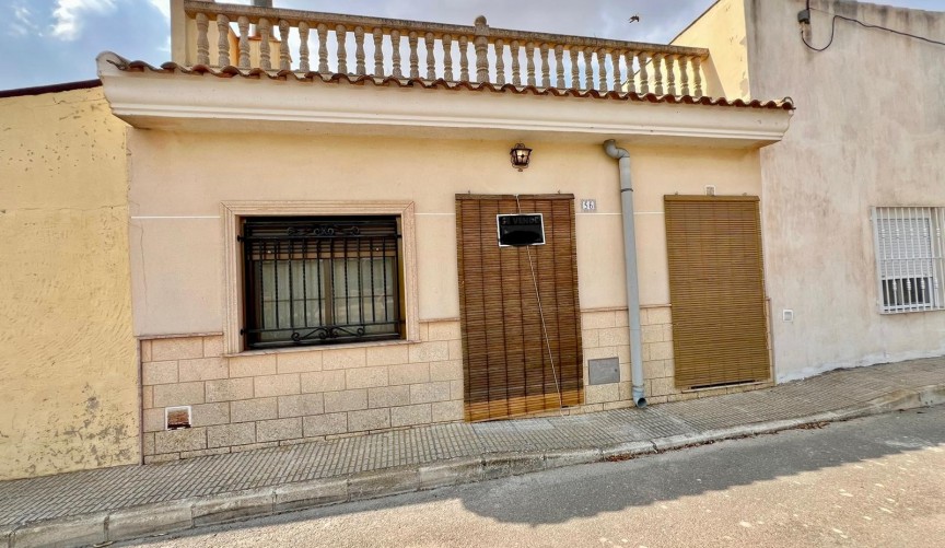 Resale - Town House -
Pinoso - Inland