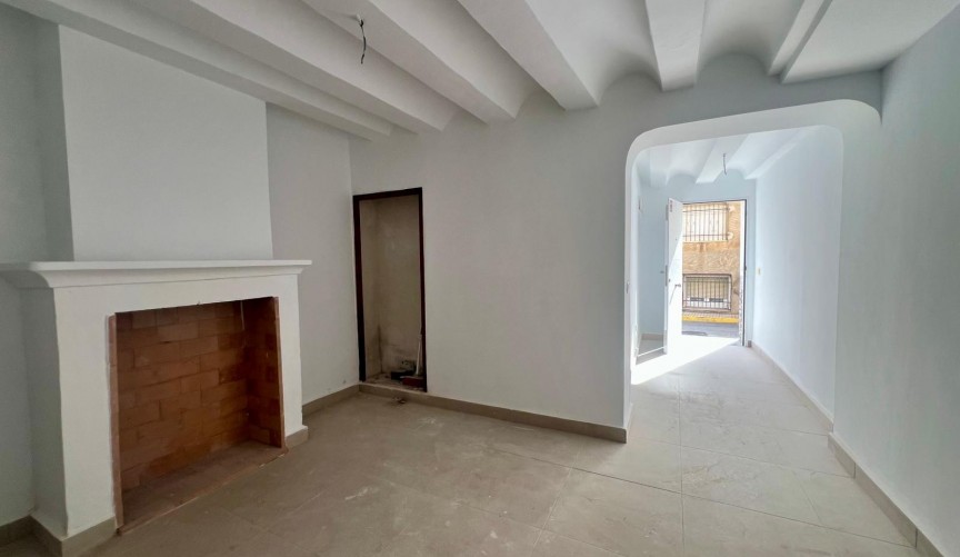 Resale - Town House -
Pinoso - Inland