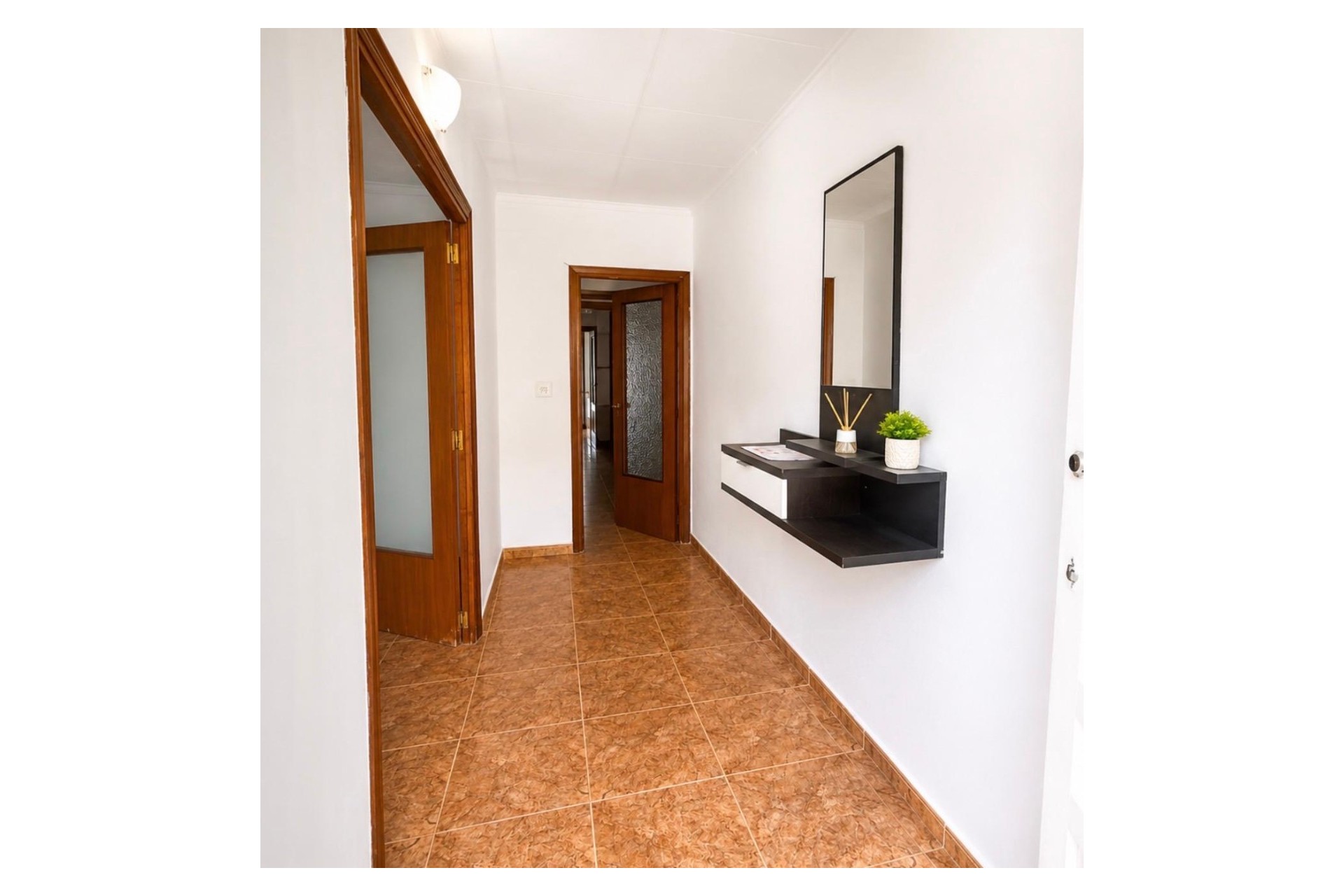 Resale - Town House -
Pinoso - Inland