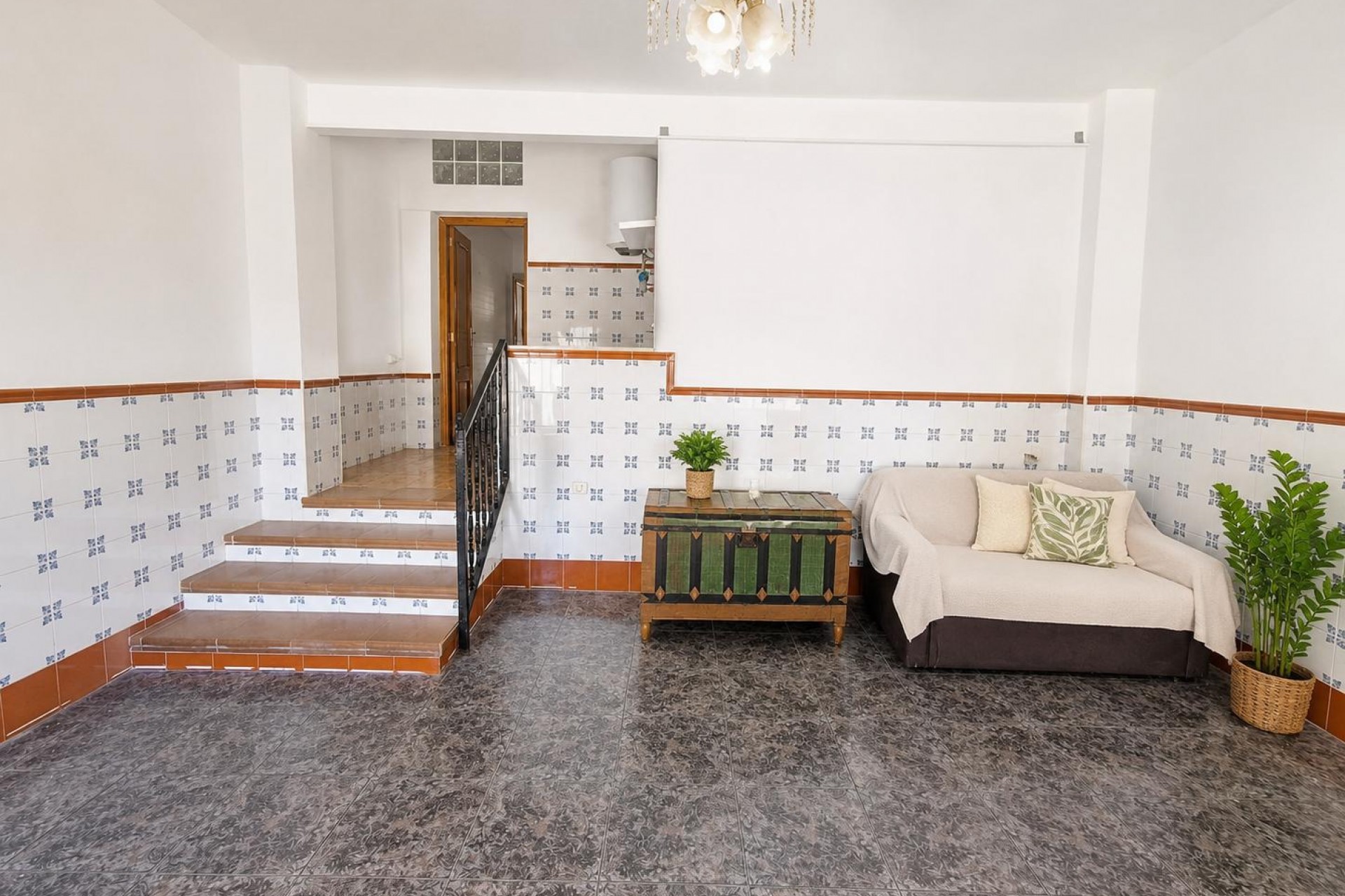 Resale - Town House -
Pinoso - Inland