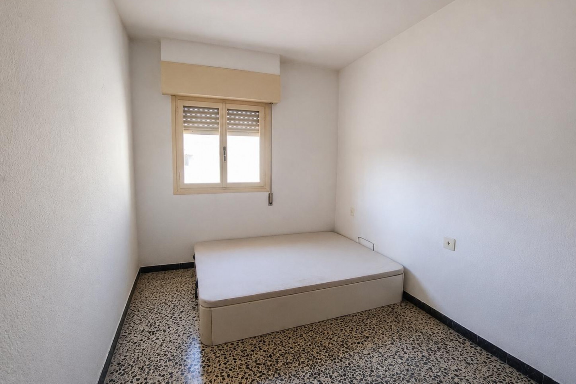 Resale - Town House -
Pinoso - Inland