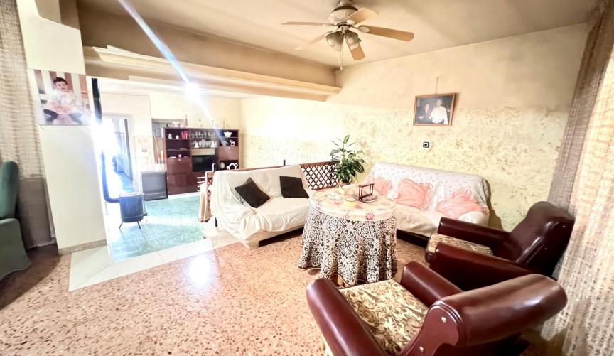 Resale - Town House -
Pinoso - Inland
