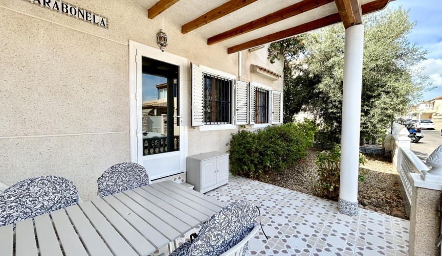 Resale - Town House -
Playa Flamenca - Costa Blanca