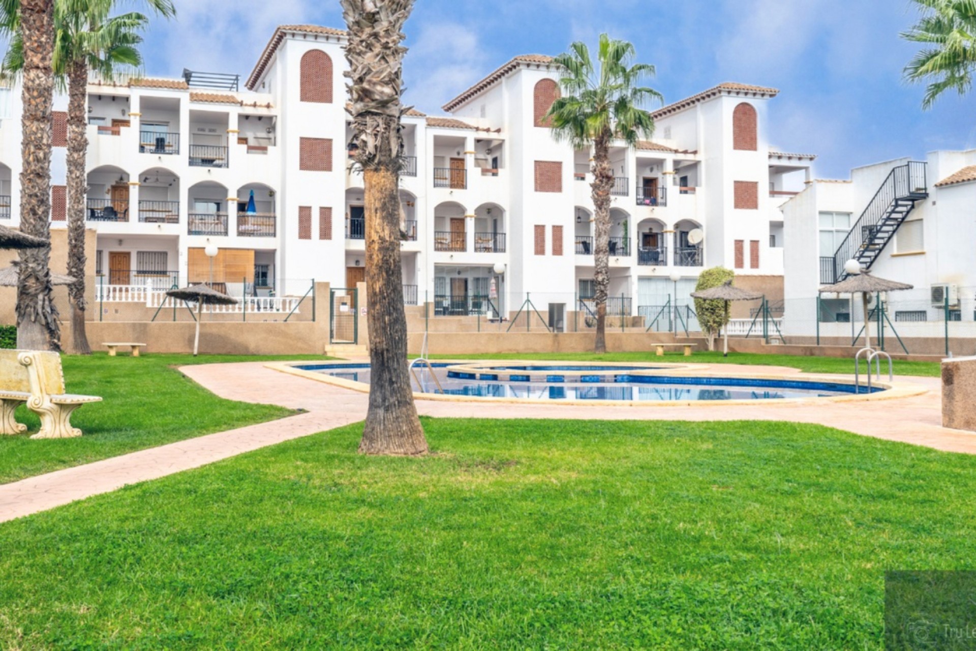 Resale - Town House -
Punta Prima