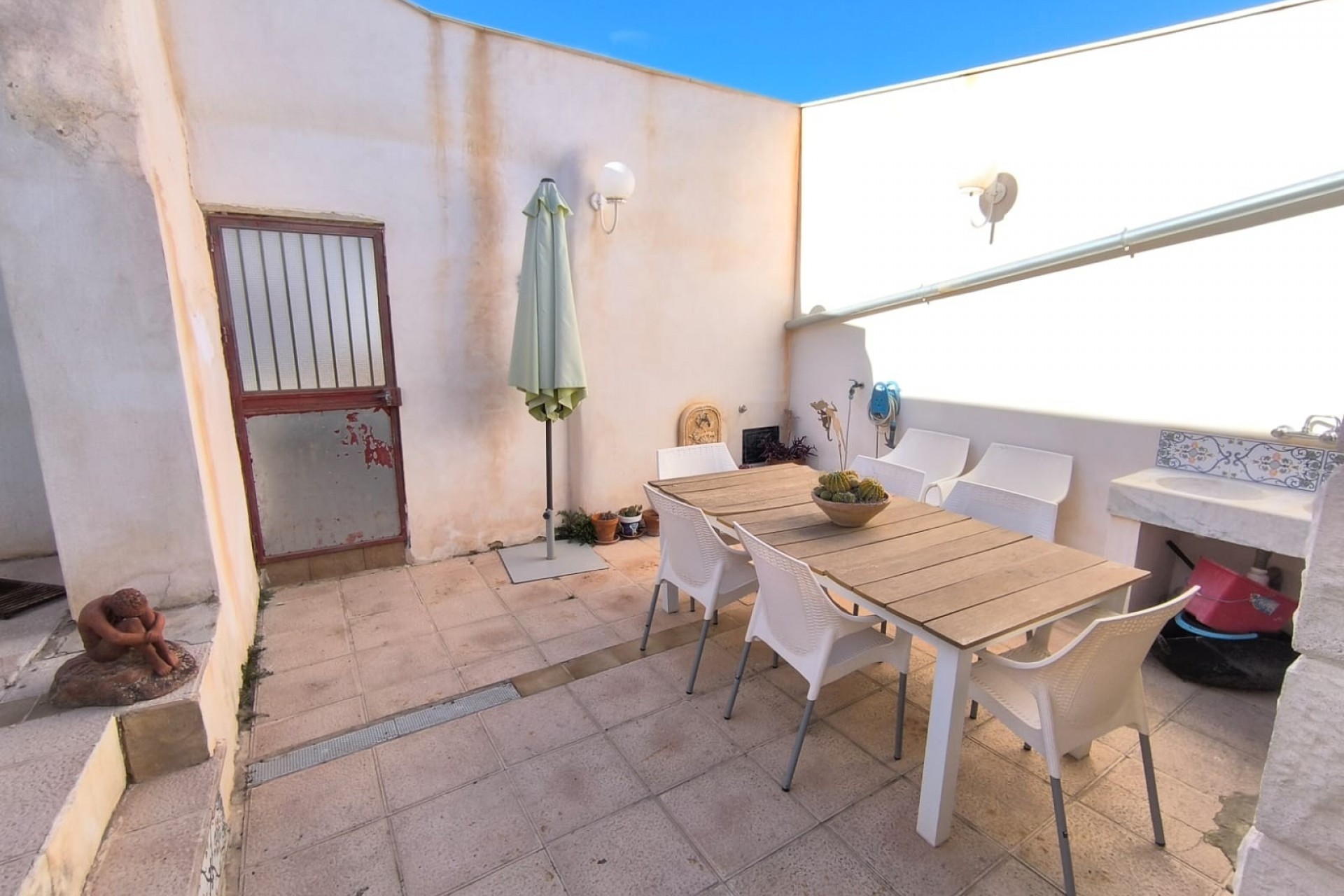 Resale - Town House -
Raspay - Inland