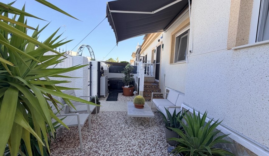 Resale - Town House -
Rojales - Inland
