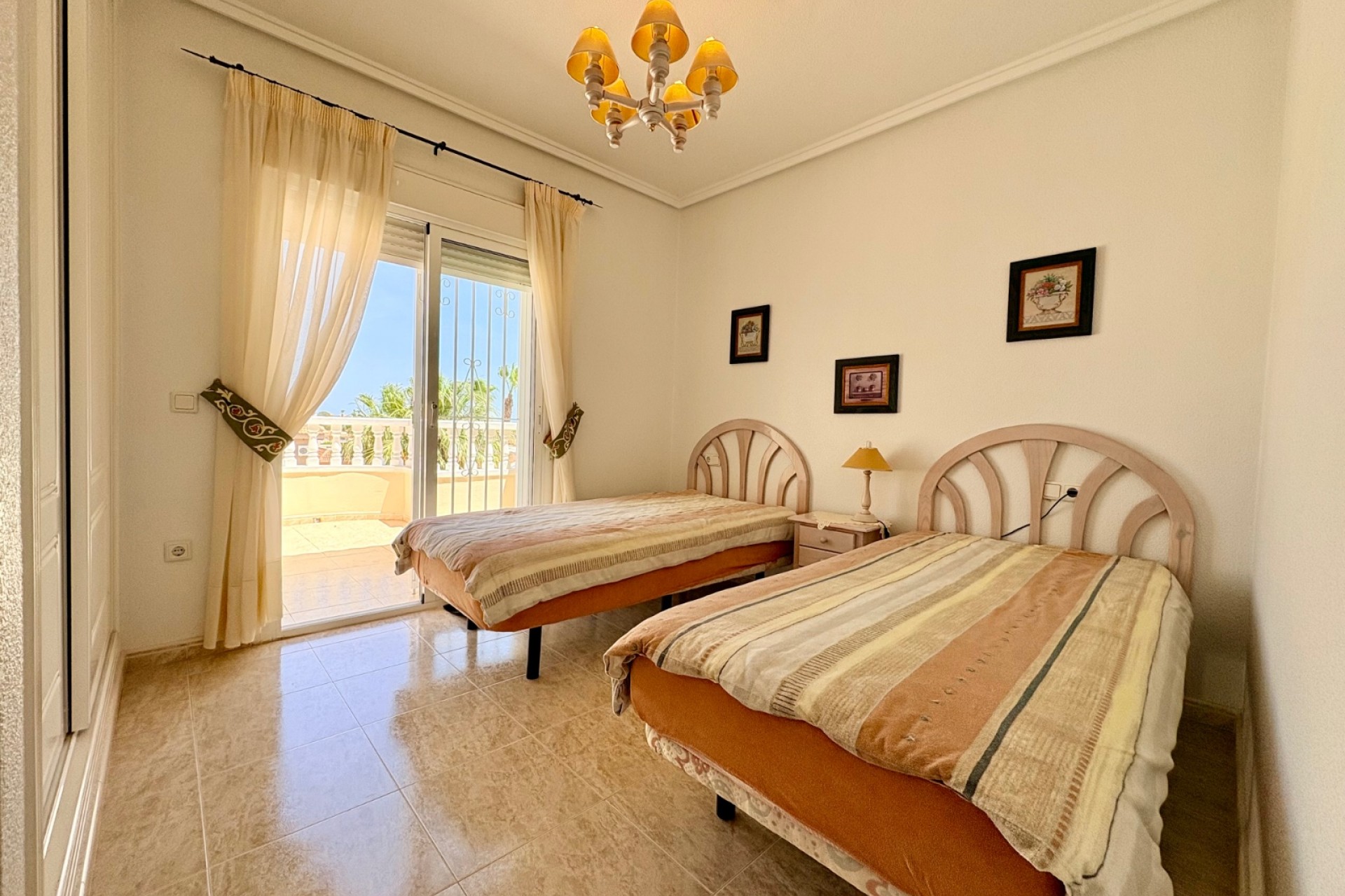 Resale - Town House -
Rojales - Inland