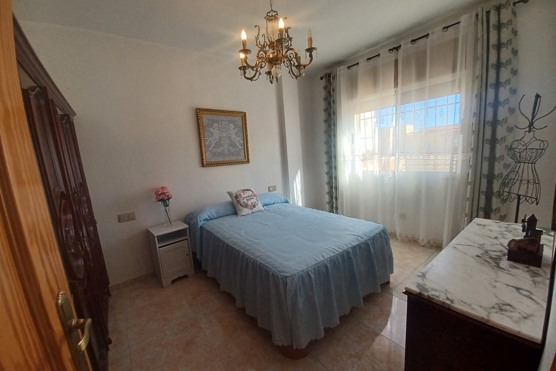 Resale - Town House -
Roldan - Inland