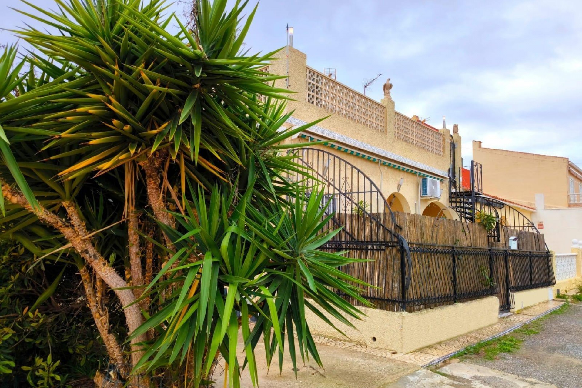 Resale - Town House -
San Fulgencio - La Marina - Urb. La Marina