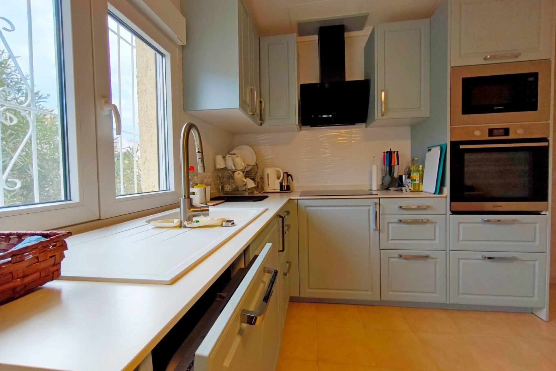 Resale - Town House -
San Fulgencio - La Marina - Urb. La Marina