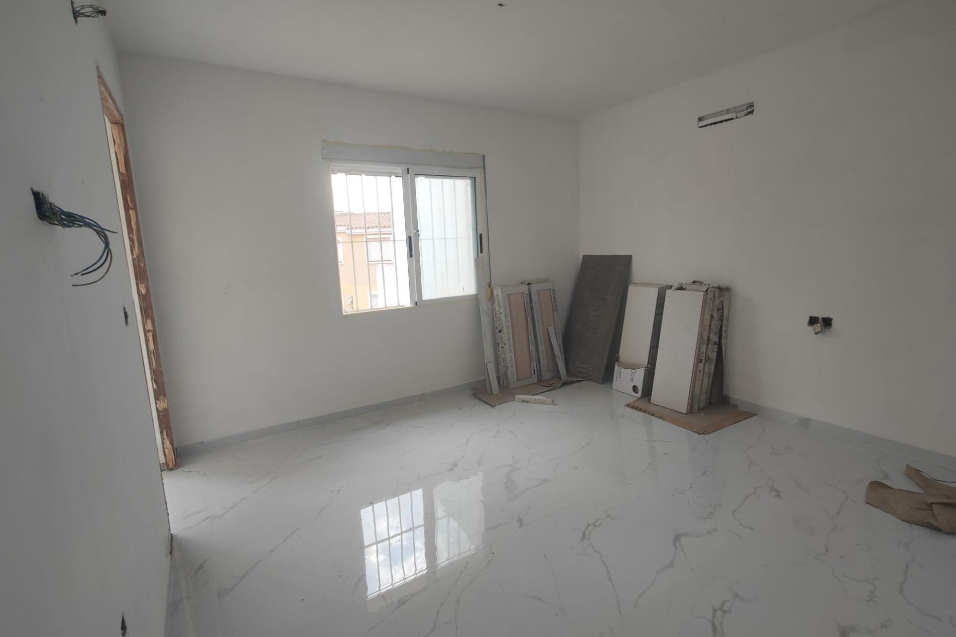Resale - Town House -
San Miguel de Salinas - Blue Lagoon - Galán