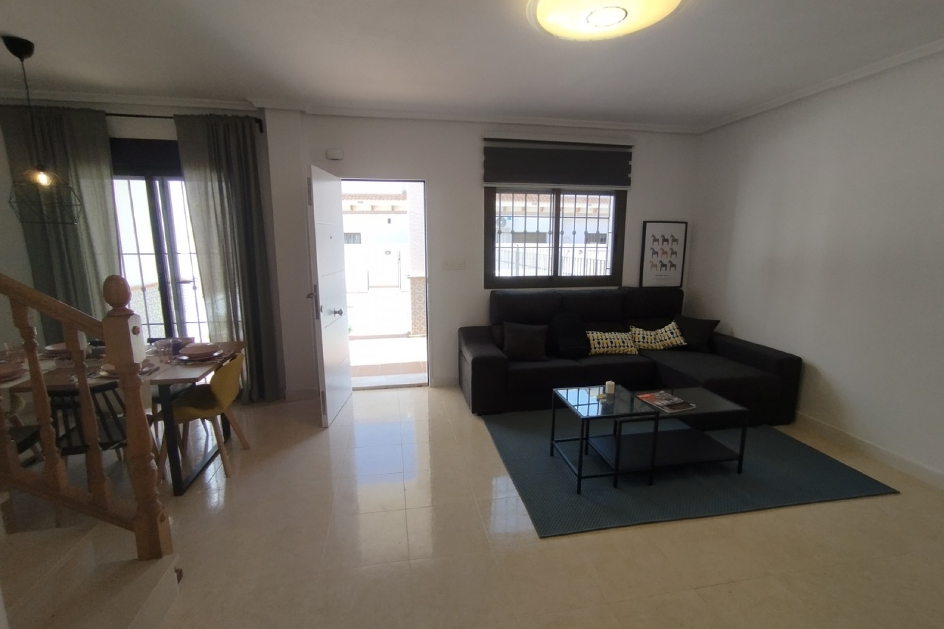 Resale - Town House -
San Miguel de Salinas - Inland