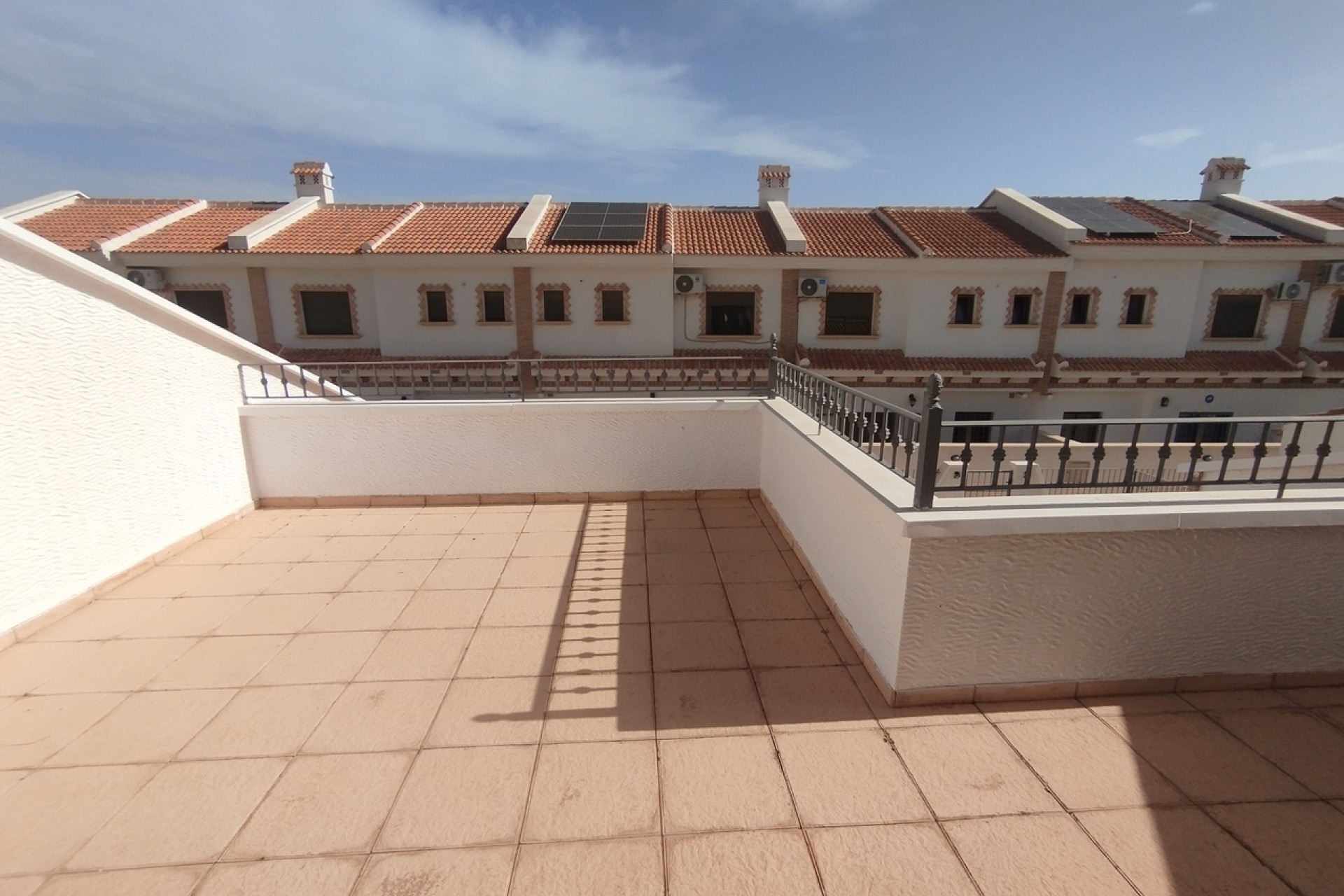 Resale - Town House -
San Miguel de Salinas - Inland